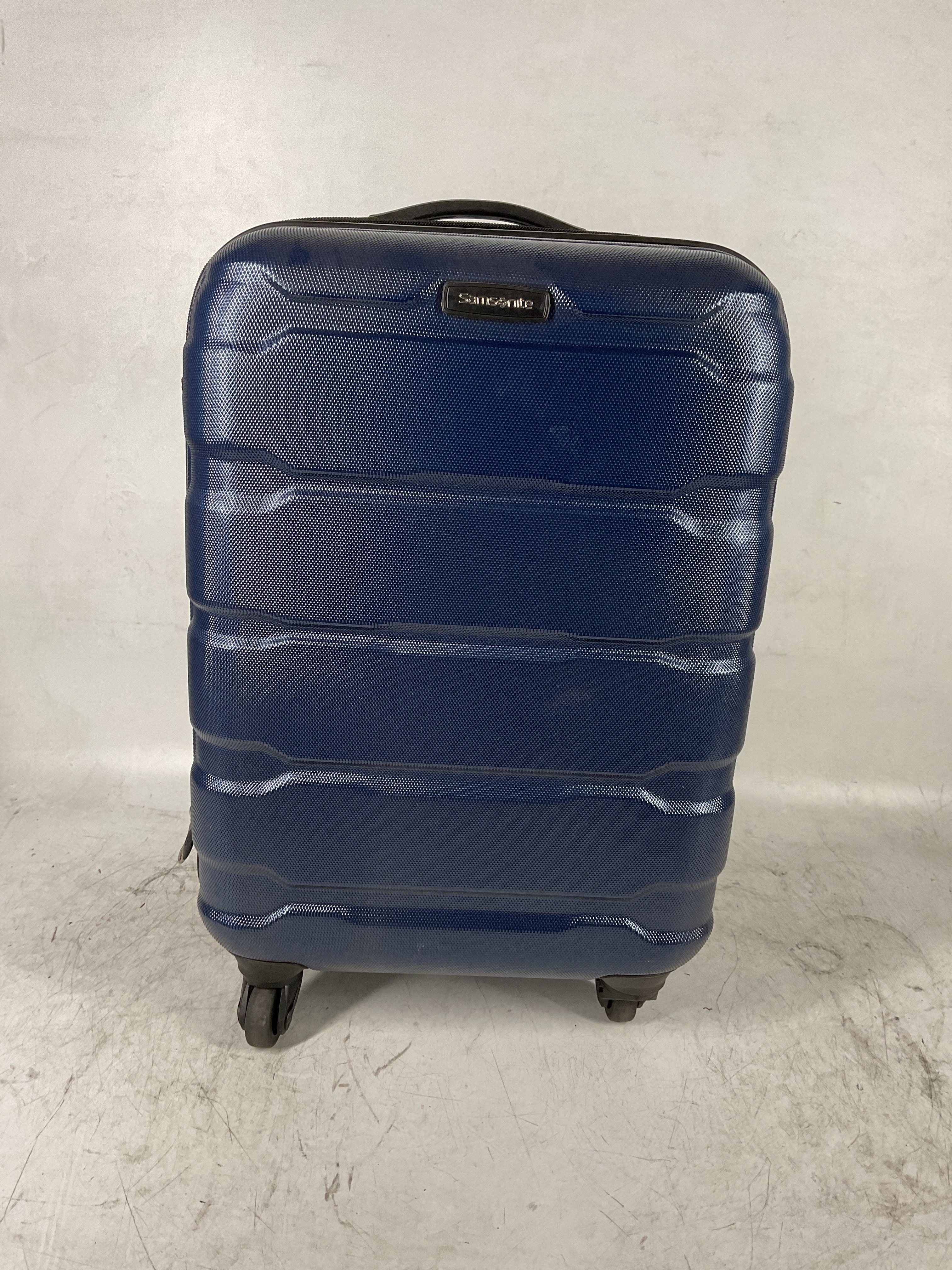 Samsonite Omni Pc Hardside Expandable Luggage with Spinner Wheels ( Navy , Carry-On 20-Inch ) Navy Carry On 20 Inch U48