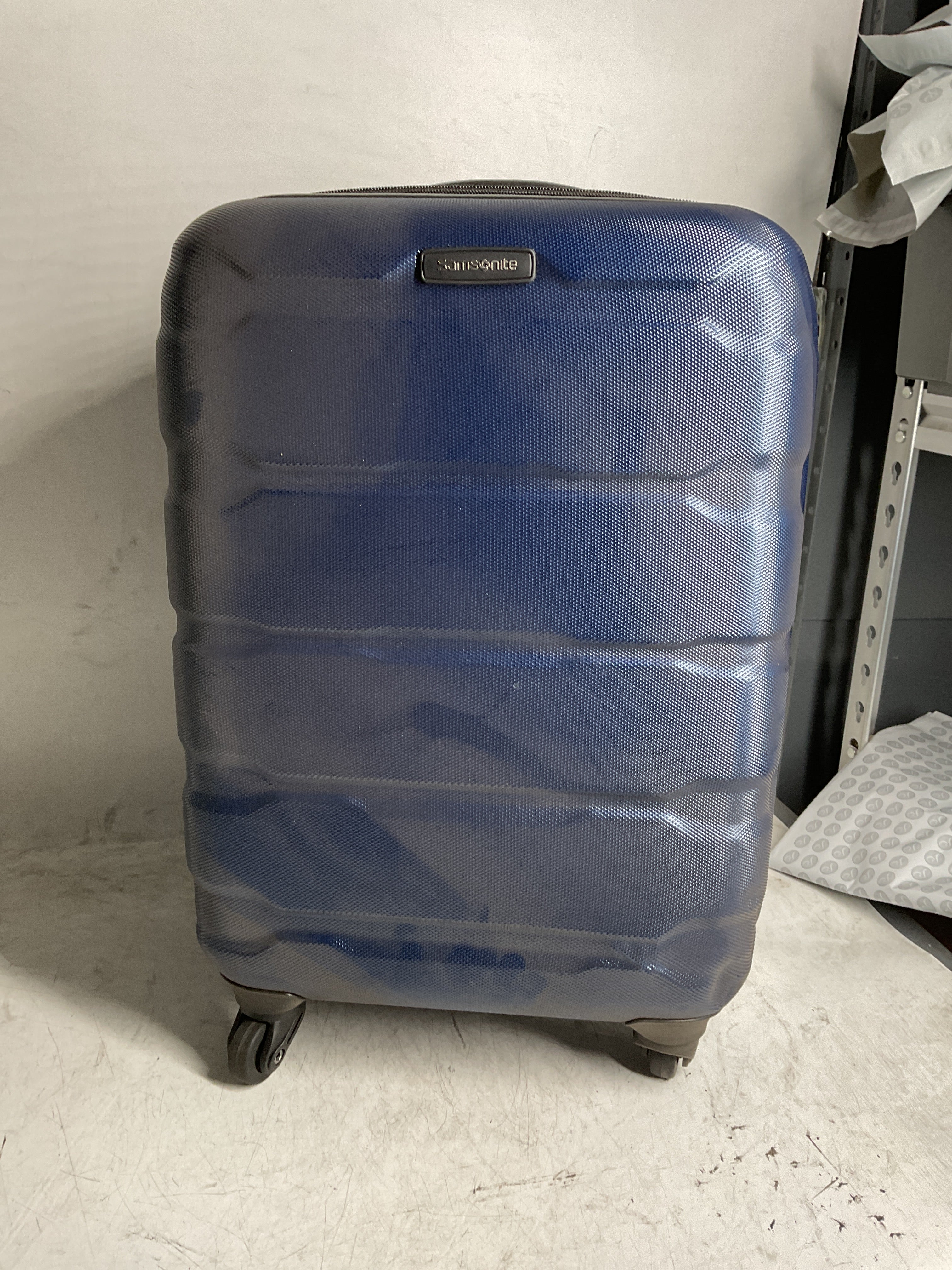 Samsonite Omni Pc Hardside Expandable Luggage with Spinner Wheels ( Navy , Carry-On 20-Inch ) Navy Carry On 20 Inch U52