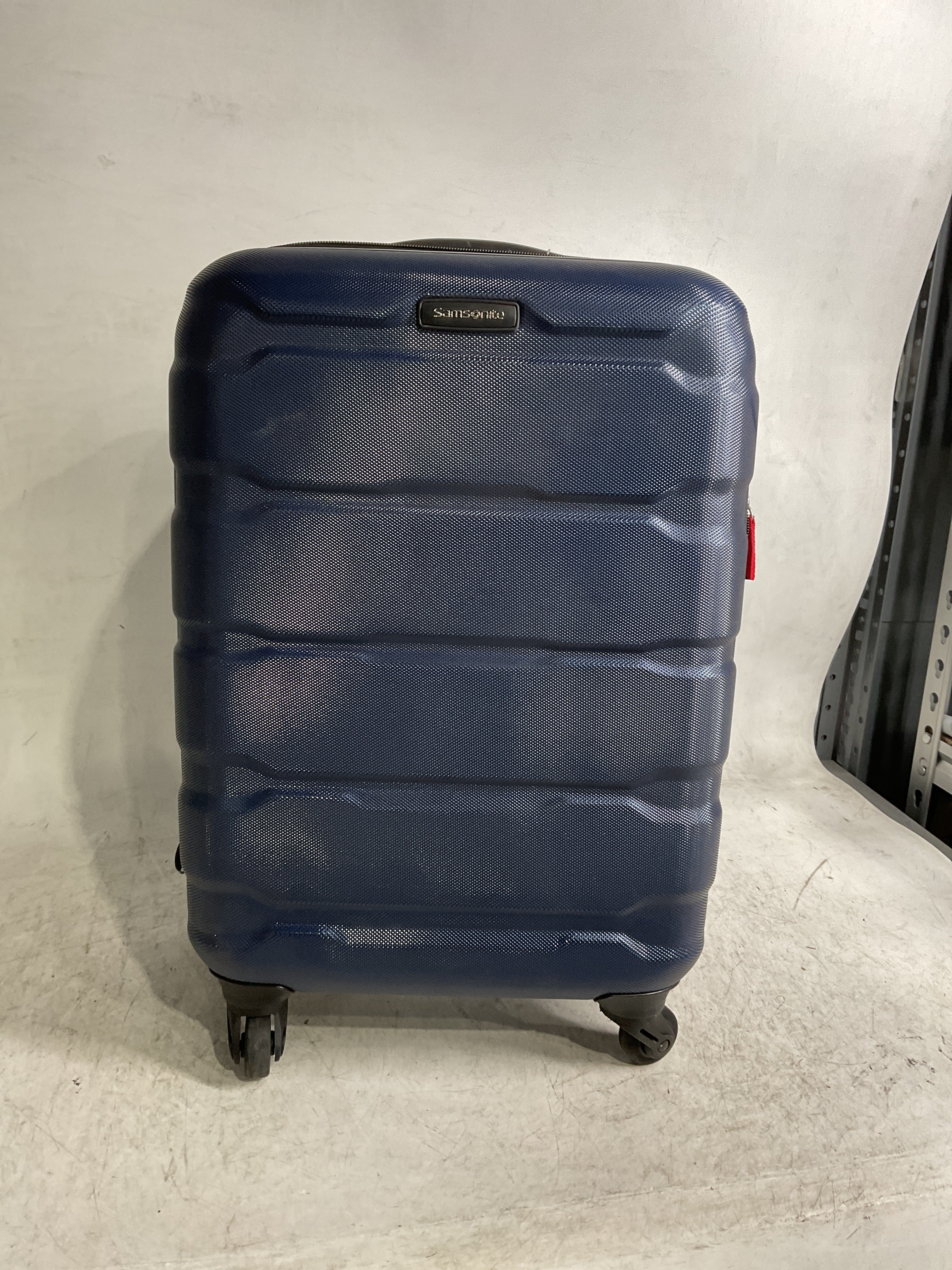 Samsonite Omni Pc Hardside Expandable Luggage with Spinner Wheels ( Navy , Carry-On 20-Inch ) Navy Carry On 20 Inch U59