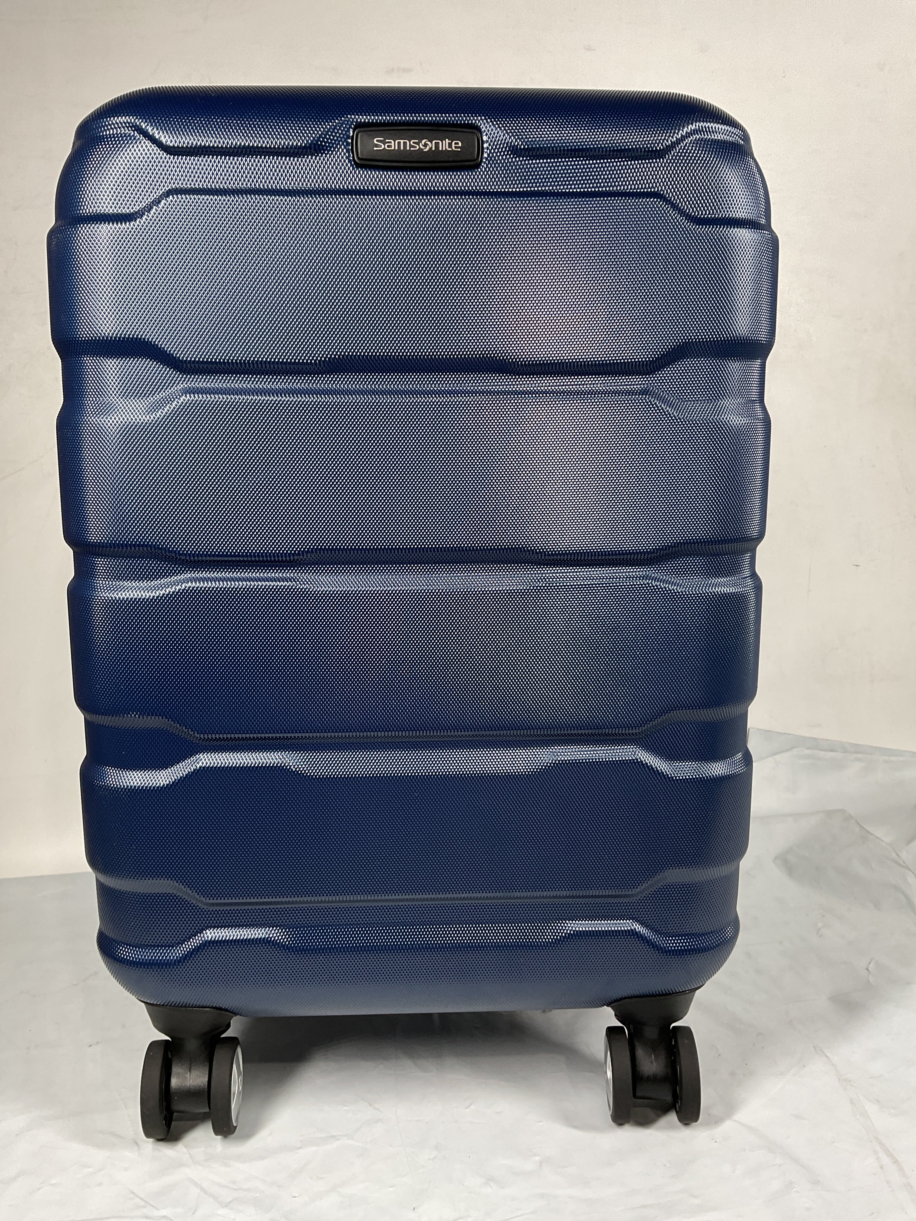 Samsonite Omni Pc Hardside Expandable Luggage with Spinner Wheels ( Navy , Carry-On 20-Inch ) Navy Carry On 20 Inch U78