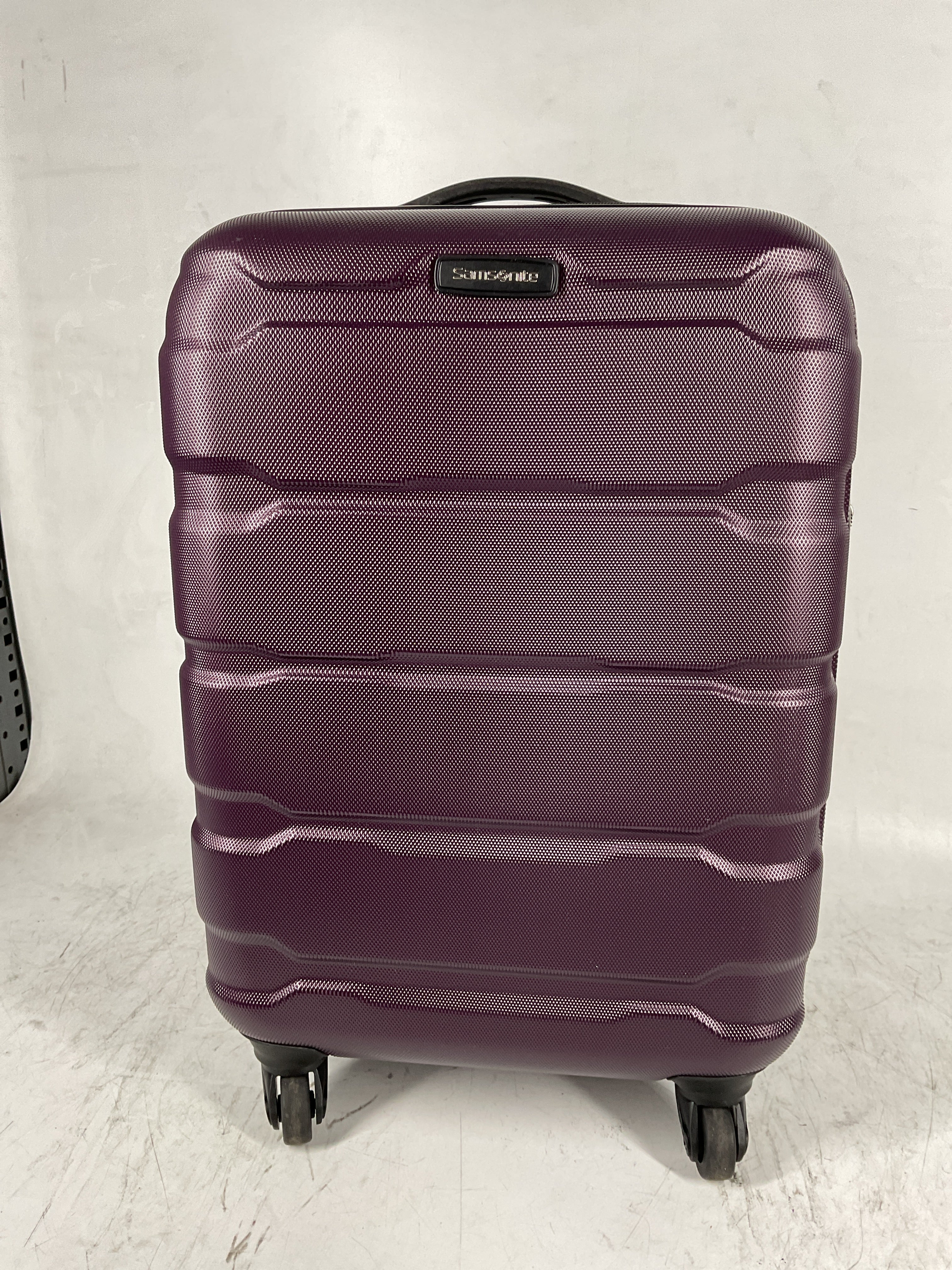 Samsonite Omni Pc Hardside Expandable Luggage with Spinner Wheels Purple Carry On 20 Inch U28