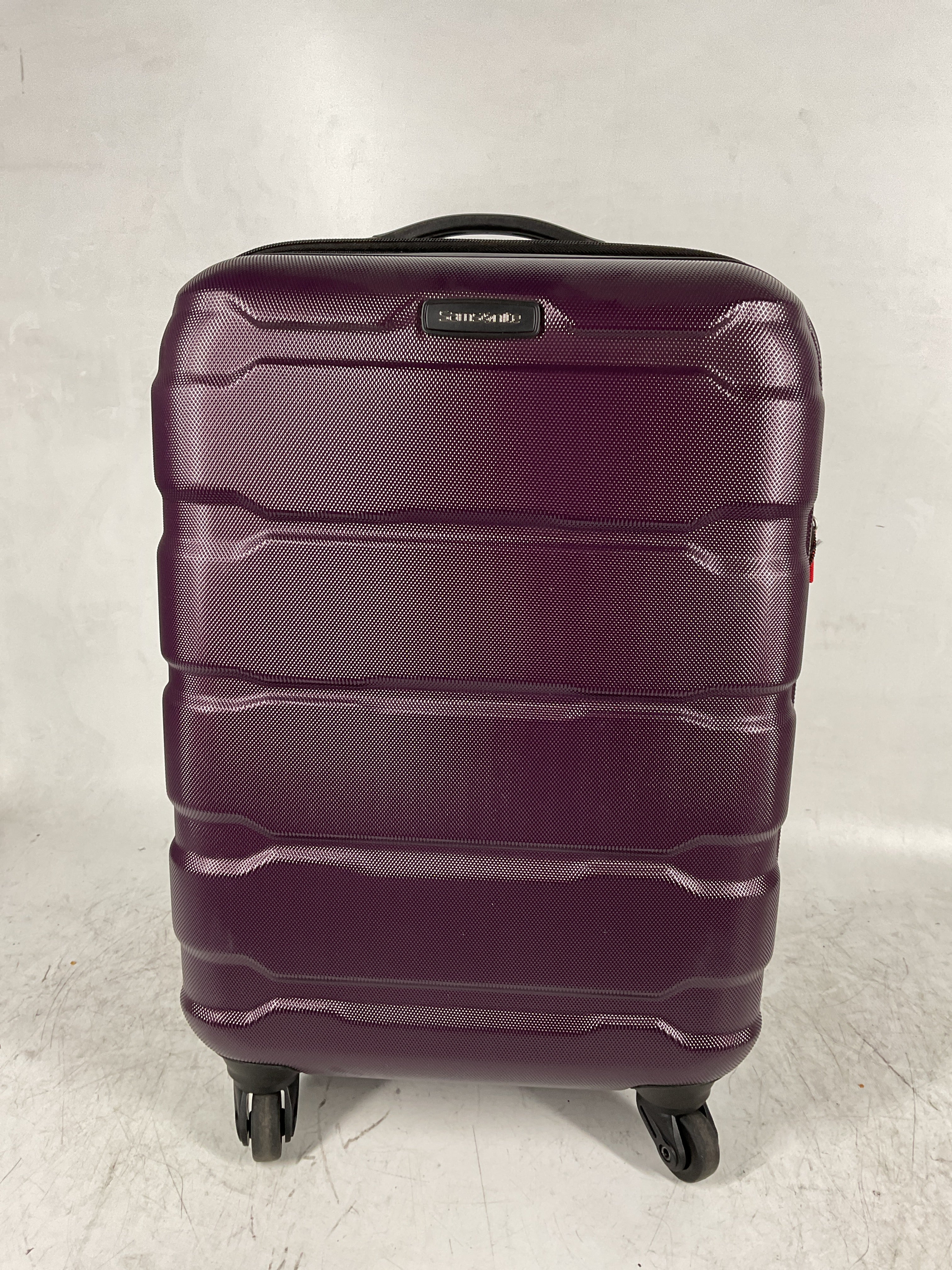 Samsonite Omni Pc Hardside Expandable Luggage with Spinner Wheels ( Purple , Carry-On 20-Inch ) Purple Carry On 20 Inch U31