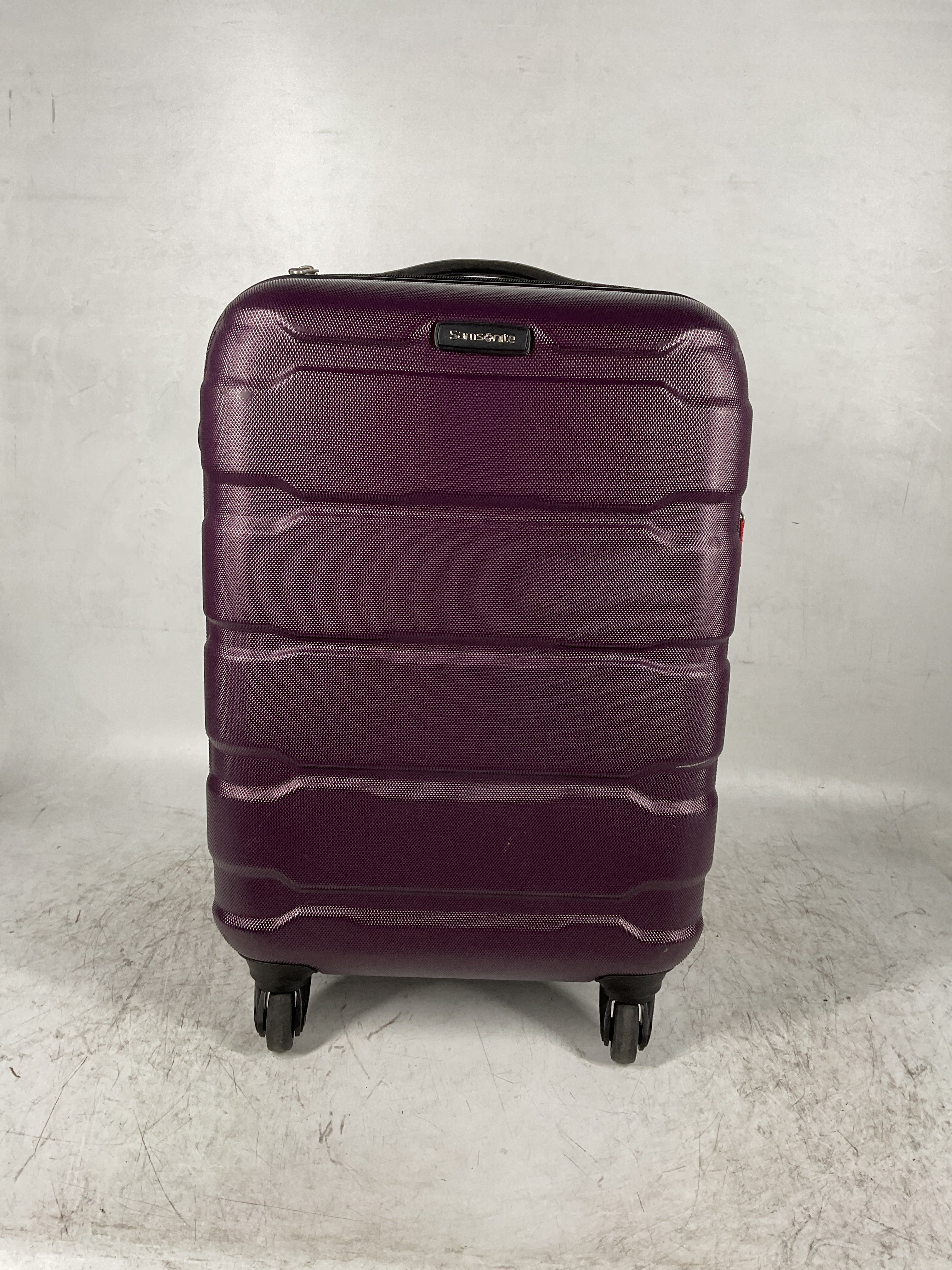 Samsonite Omni Pc Hardside Expandable Luggage with Spinner Wheels ( Purple , Carry-On 20-Inch ) Purple Carry On 20 Inch U42