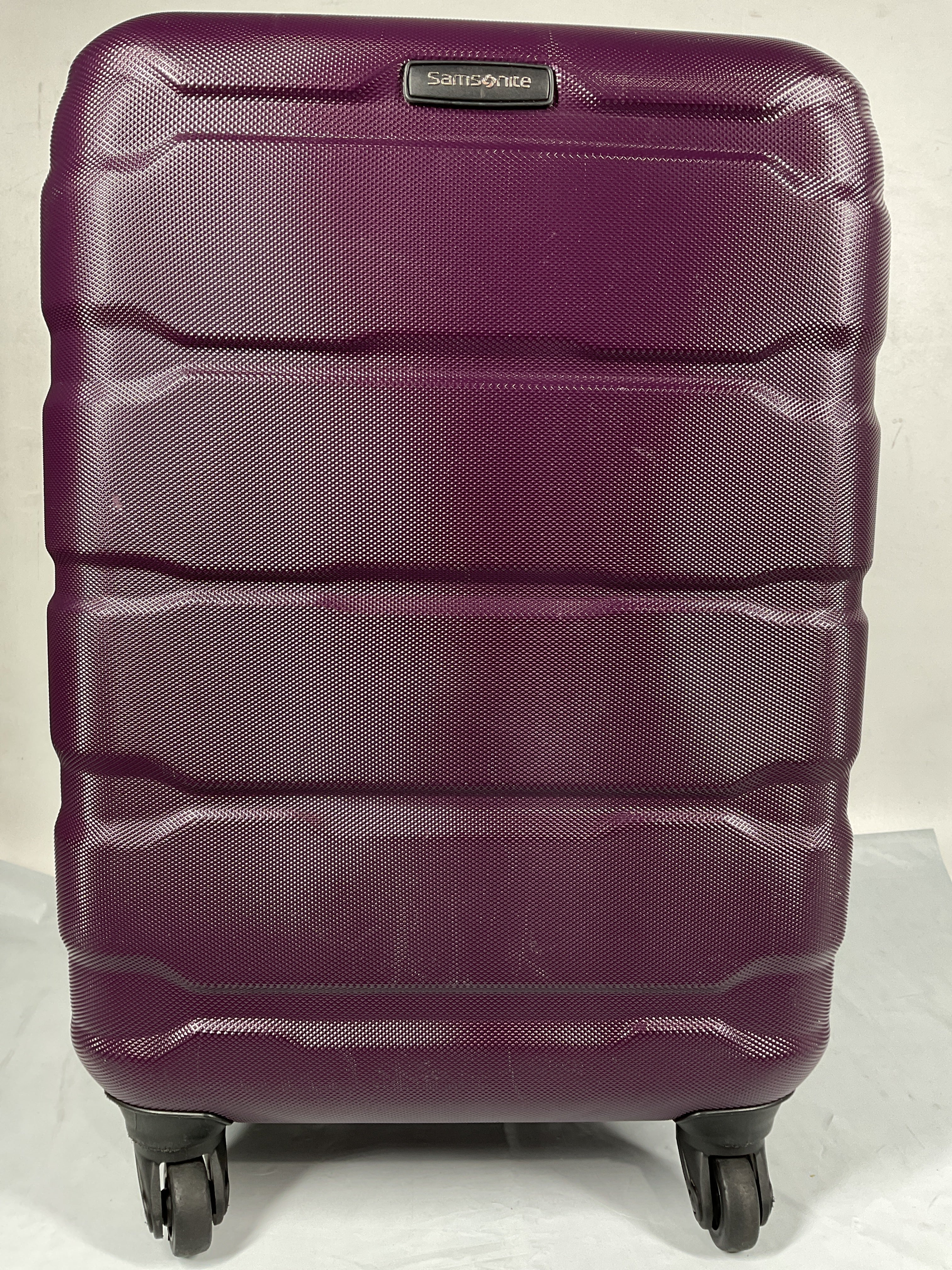 Samsonite Omni Pc Hardside Expandable Luggage with Spinner Wheels ( Purple , Carry-On 20-Inch ) Purple Carry On 20 Inch U54