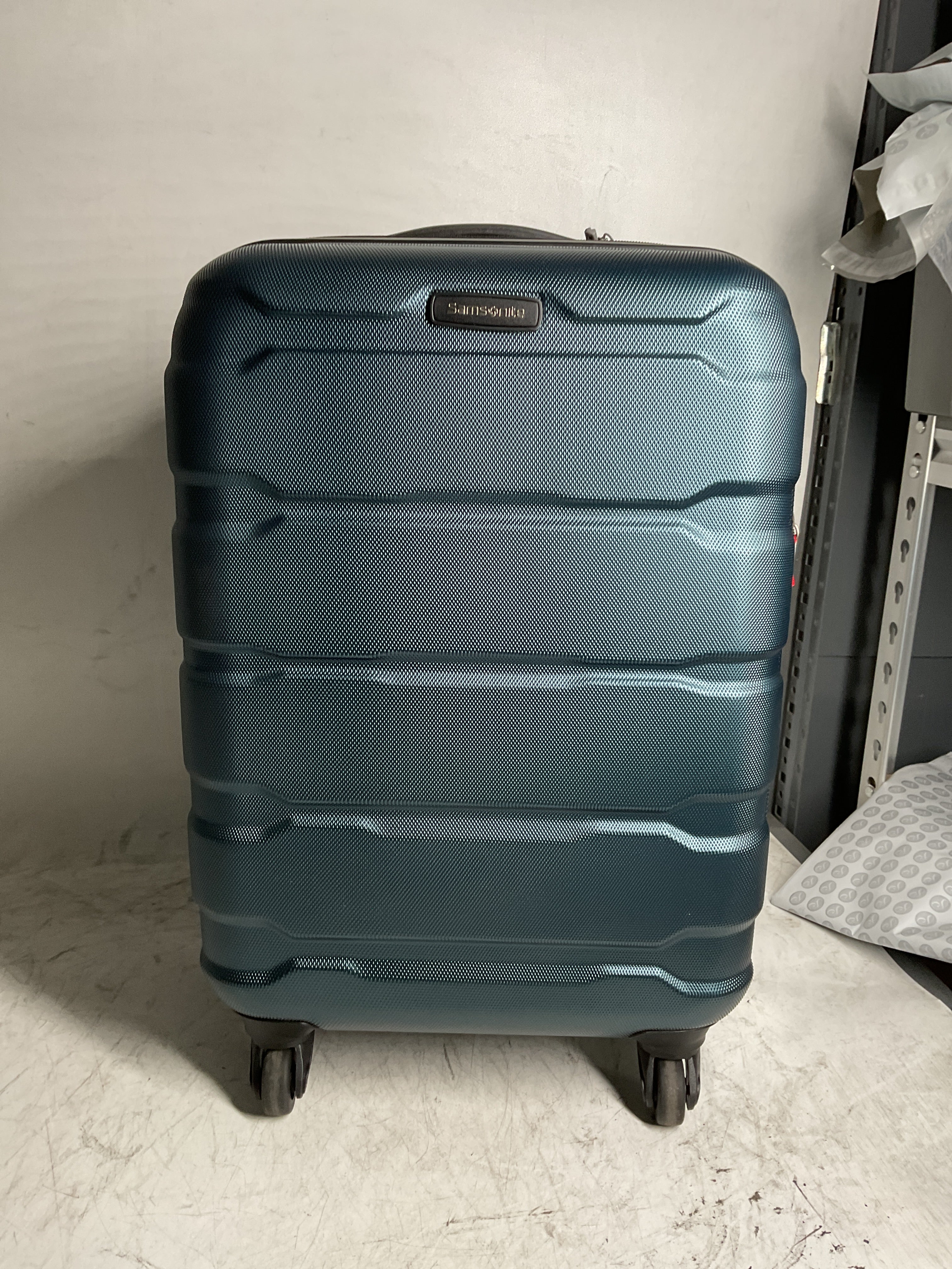 Samsonite Omni Pc Hardside Expandable Luggage with Spinner Wheels ( Teal , Carry-On 20-Inch ) Teal Carry On 20 Inch U20