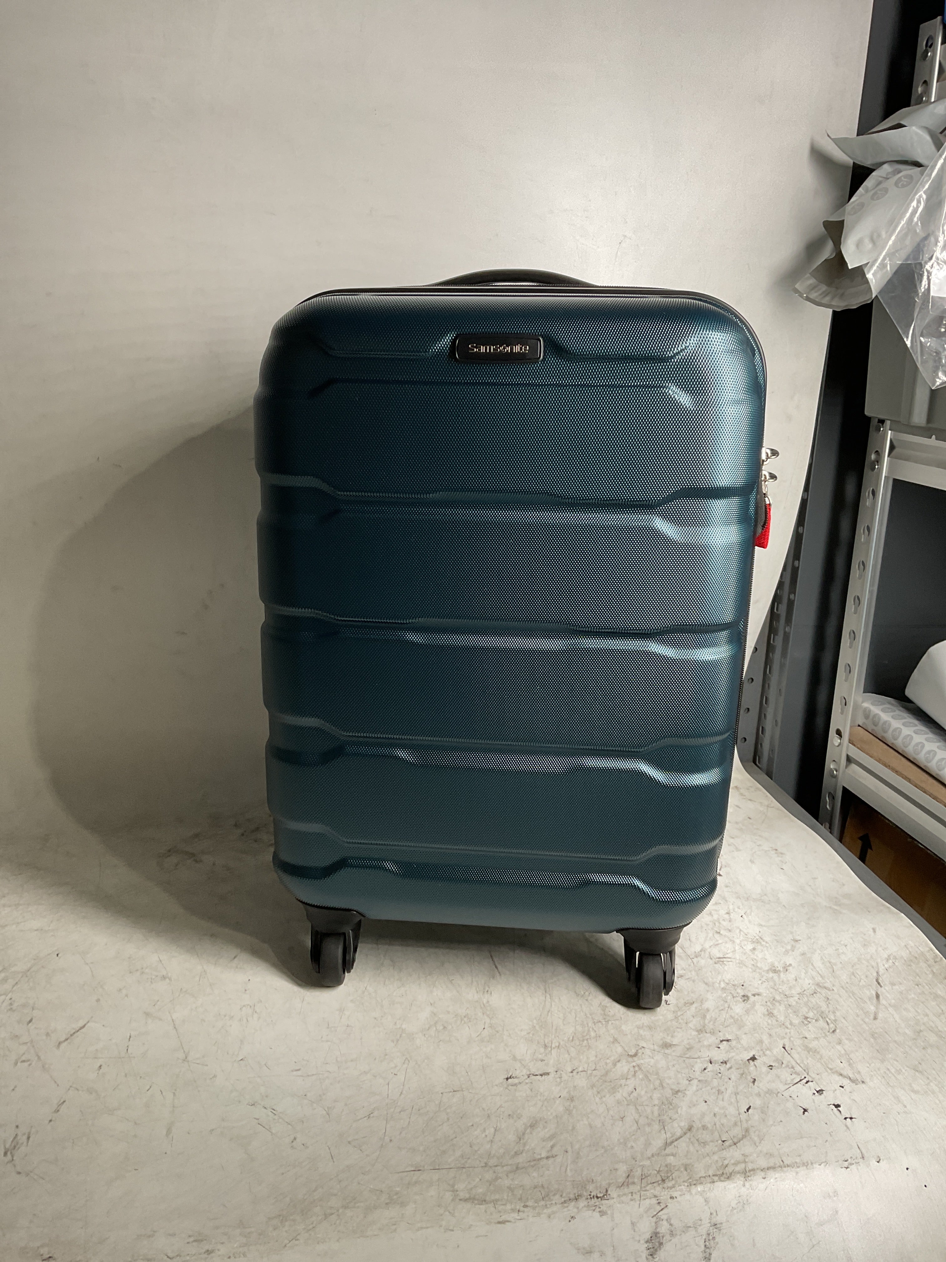 Samsonite Omni Pc Hardside Expandable Luggage with Spinner Wheels ( Teal , Carry-On 20-Inch ) Teal Carry On 20 Inch U21