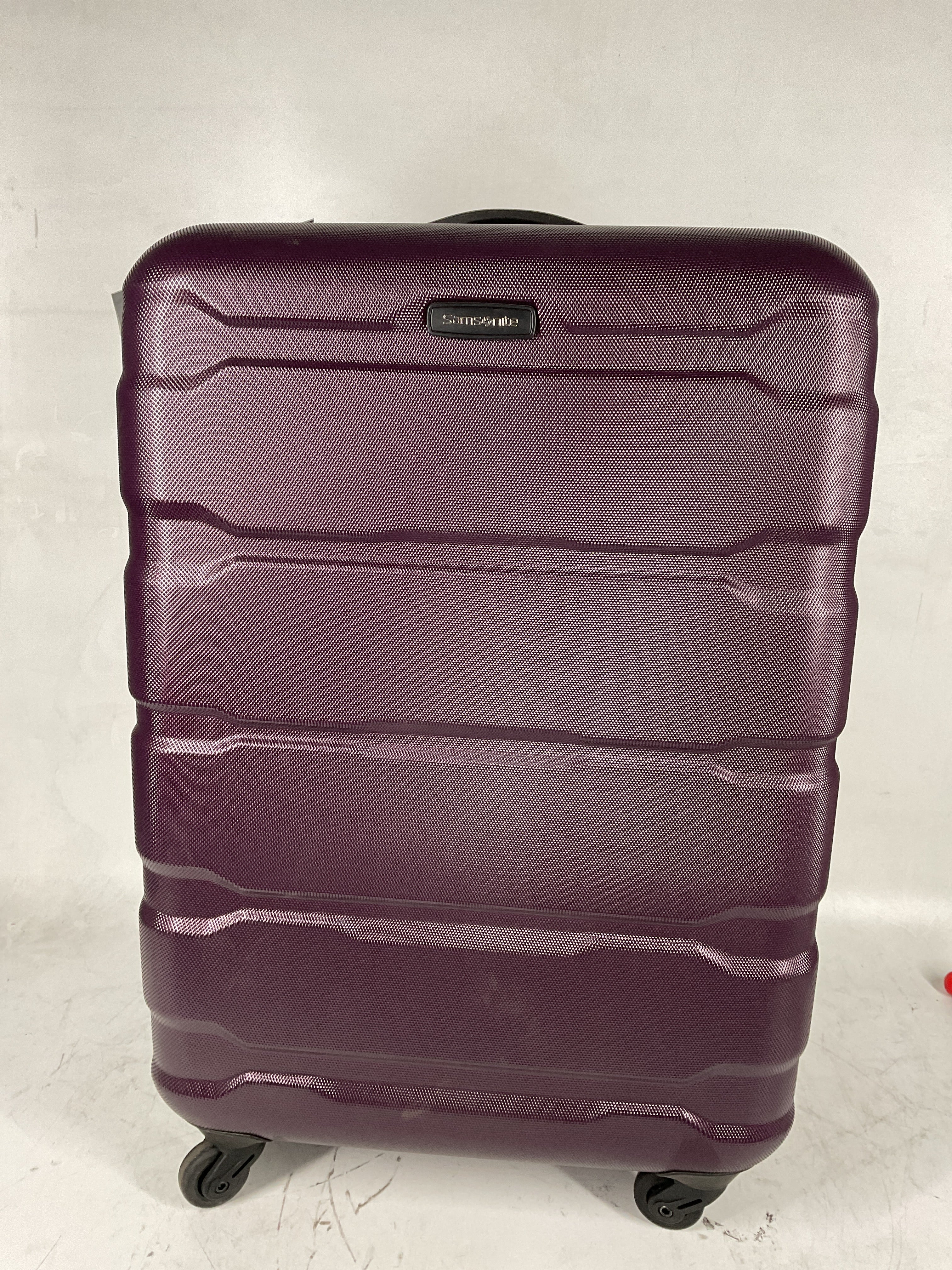 Samsonite Omni Pc Hardside Expandable Luggage with Spinner Wheels Purple Checked Medium 24 Inch U18