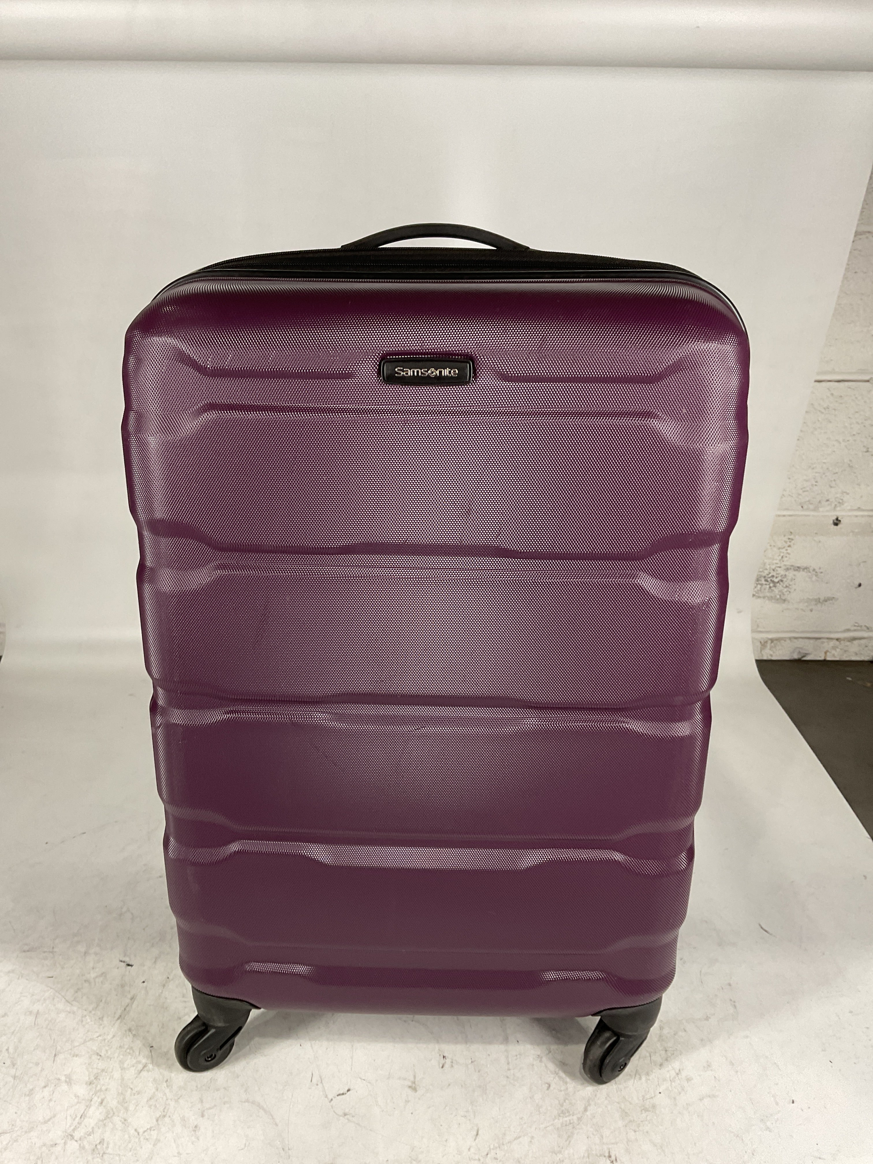 Samsonite Omni Pc Hardside Expandable Luggage with Spinner Wheels U7