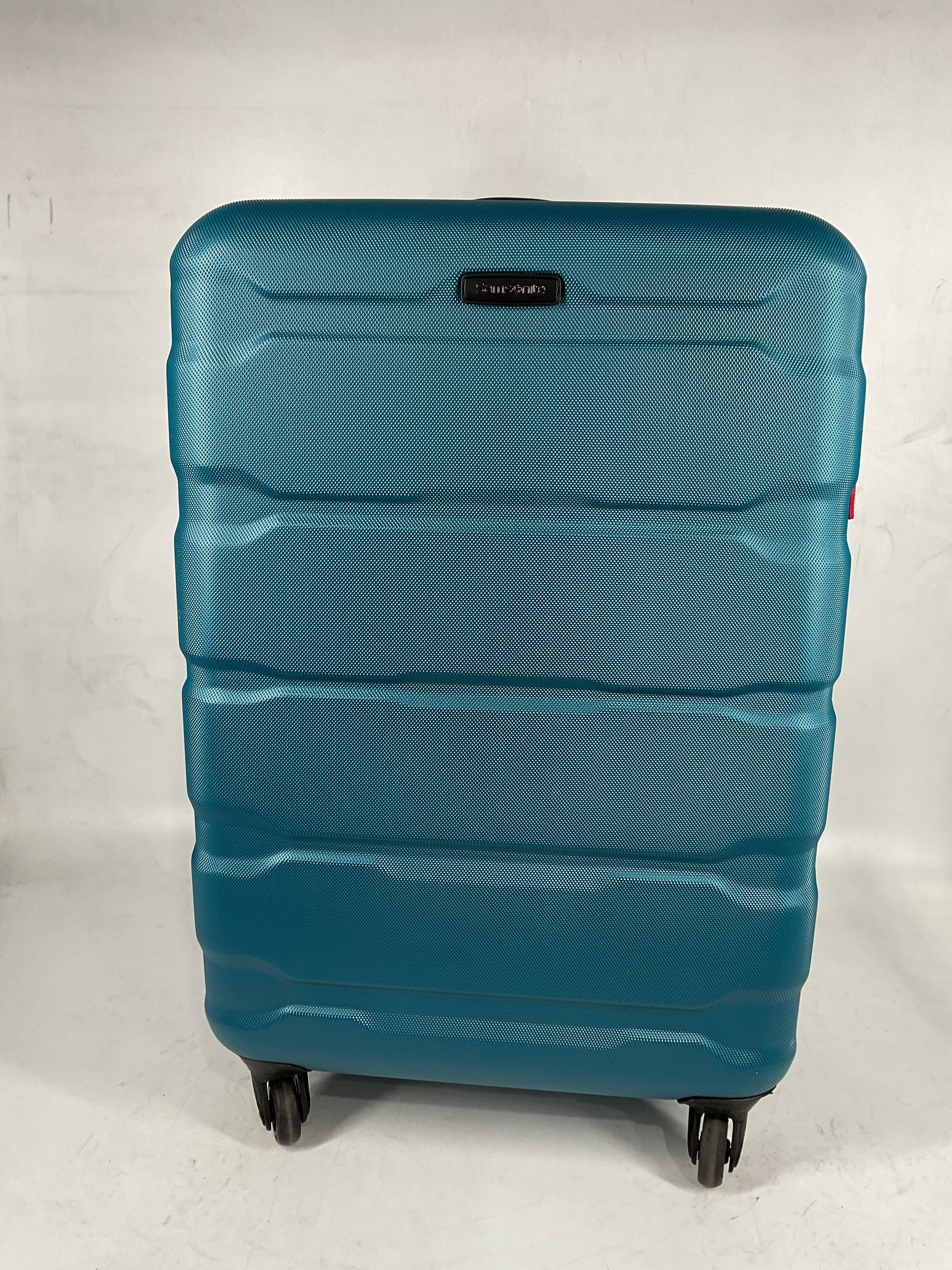 Samsonite Omni Pc Hardside Expandable Luggage with Spinner Wheels Caribbean Blue Checked Medium 24 Inch U11