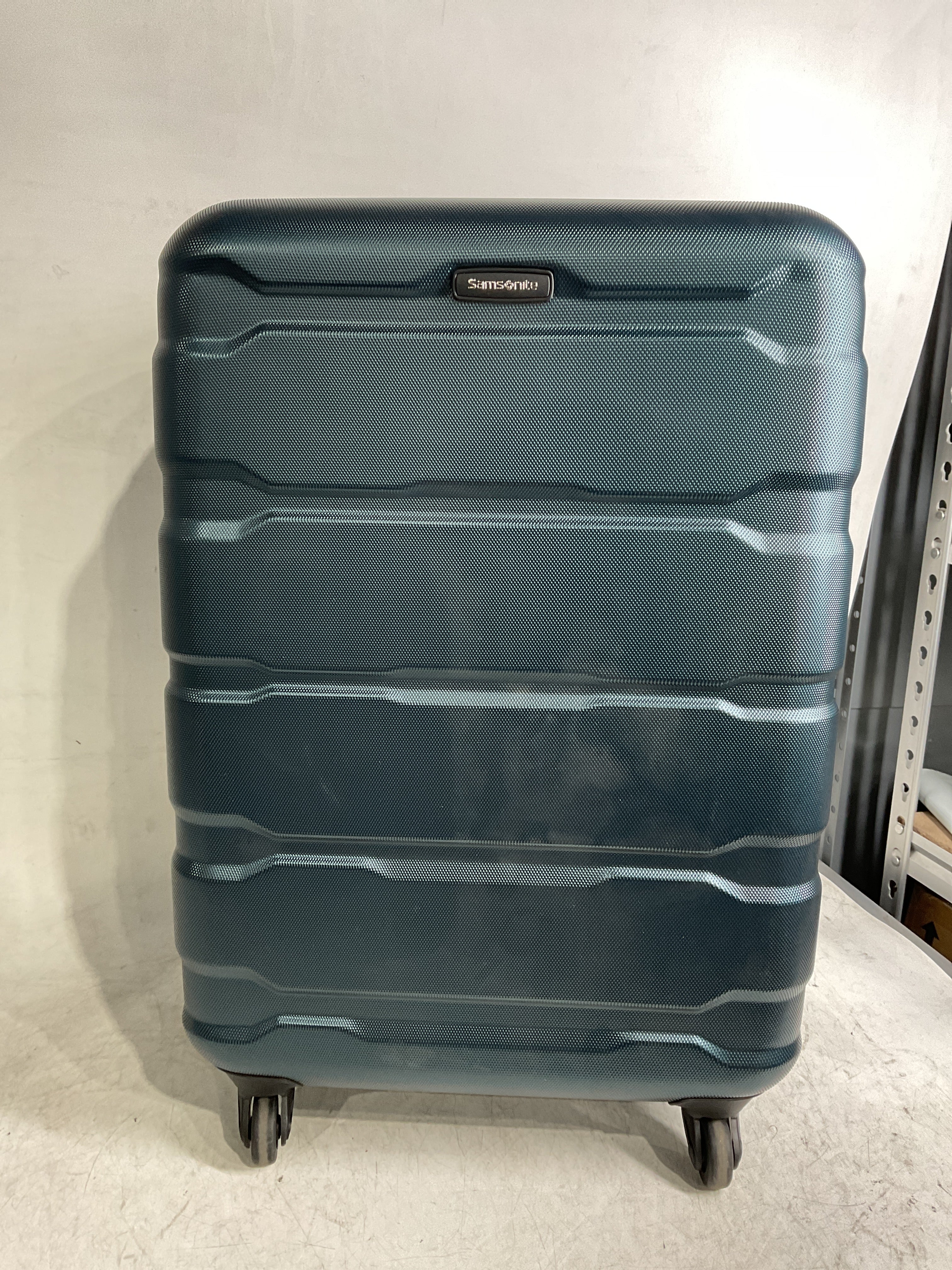 Samsonite Omni Pc Hardside Expandable Luggage with Spinner Wheels ( Teal , Checked-Medium 24-Inch ) Teal Checked Medium 24 Inch U14