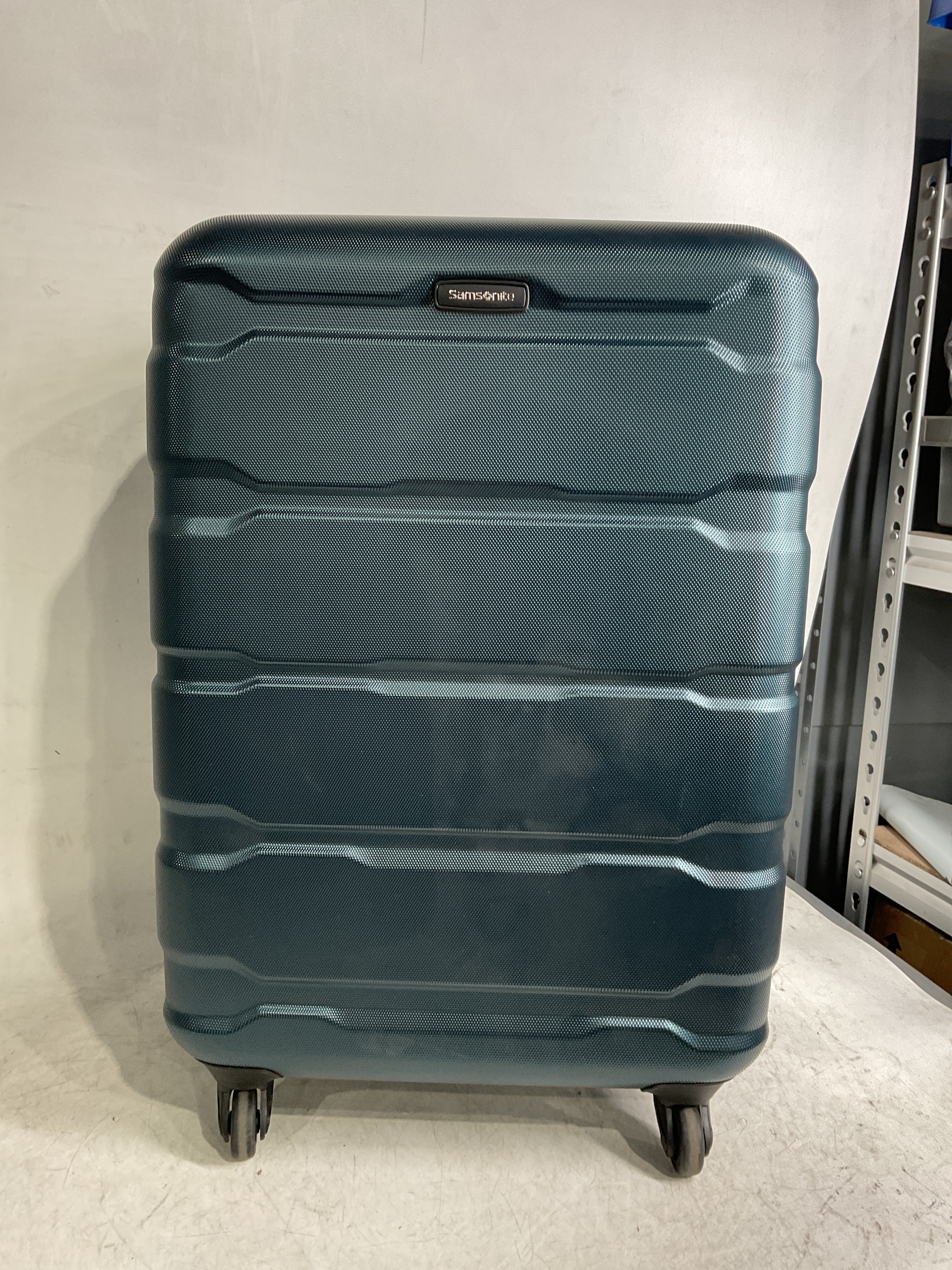 Samsonite Omni Pc Hardside Expandable Luggage with Spinner Wheels ( Teal , Checked-Medium 24-Inch ) Teal Checked Medium 24 Inch U14