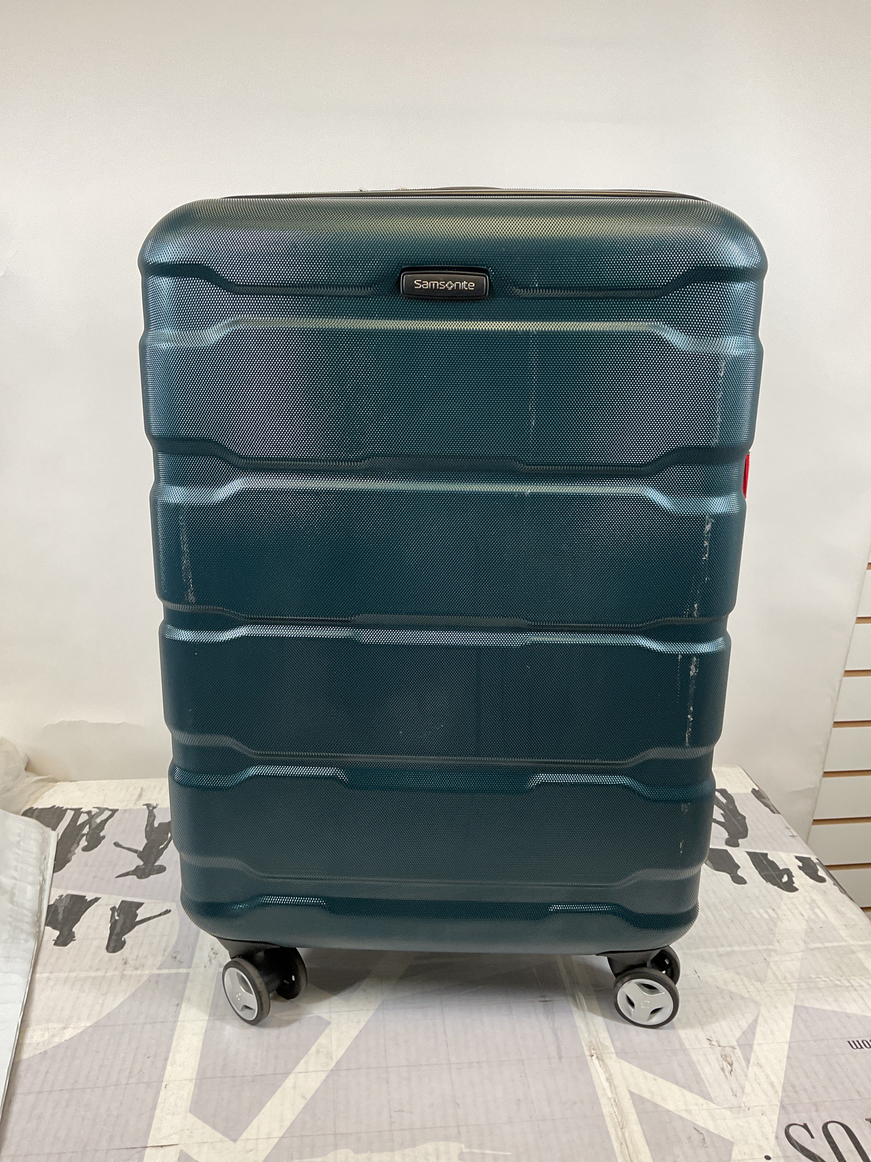Samsonite Omni Checked-Medium 24-Inch PC Hardside Expandable Luggage with Spinner Wheels ( Teal , Checked-Medium 24-Inch ) Teal Checked Medium 24 Inch U21