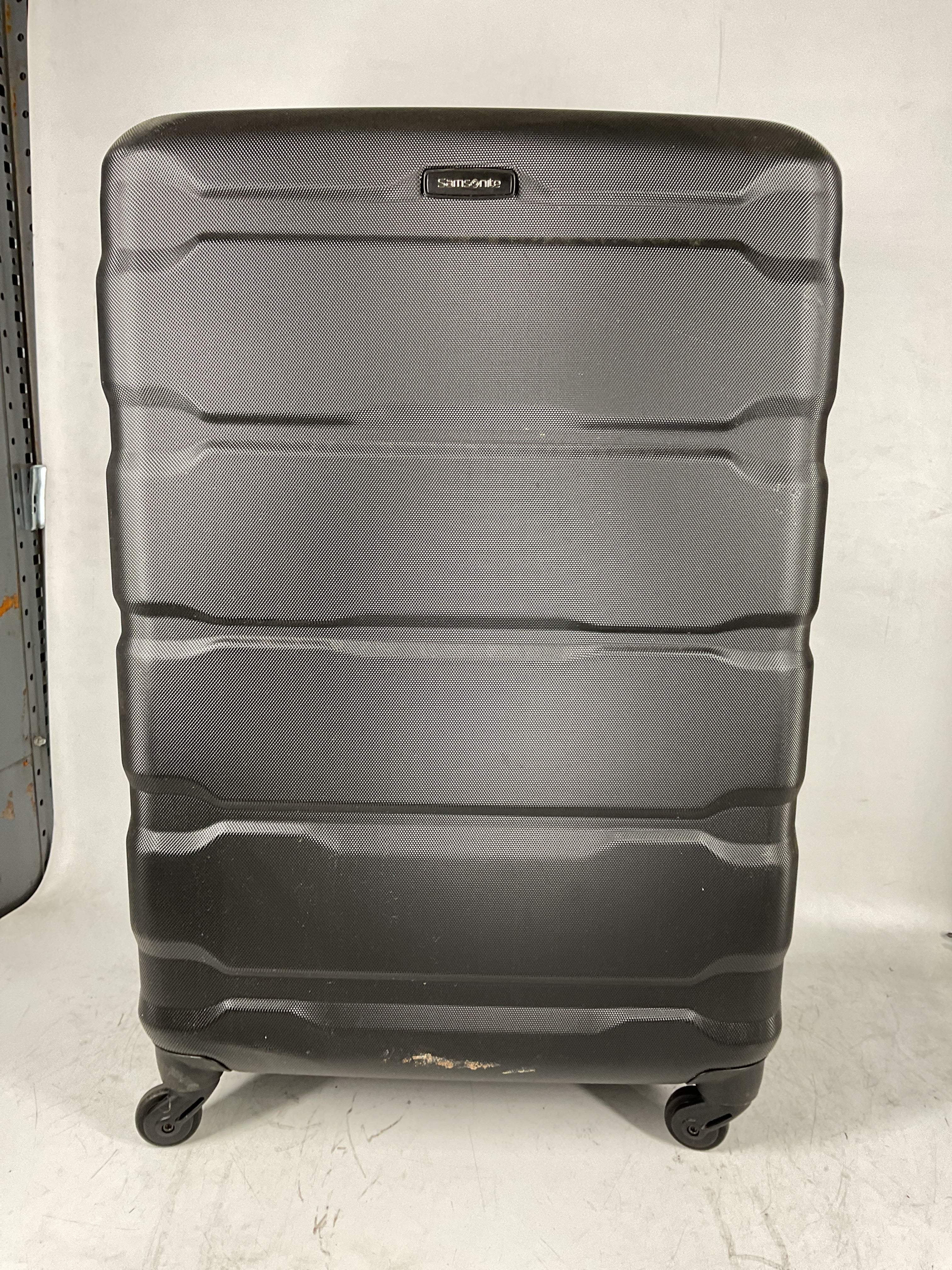 Samsonite Omni Pc Hardside Expandable Luggage with Spinner Wheels Black Checked Large 28 Inch U20