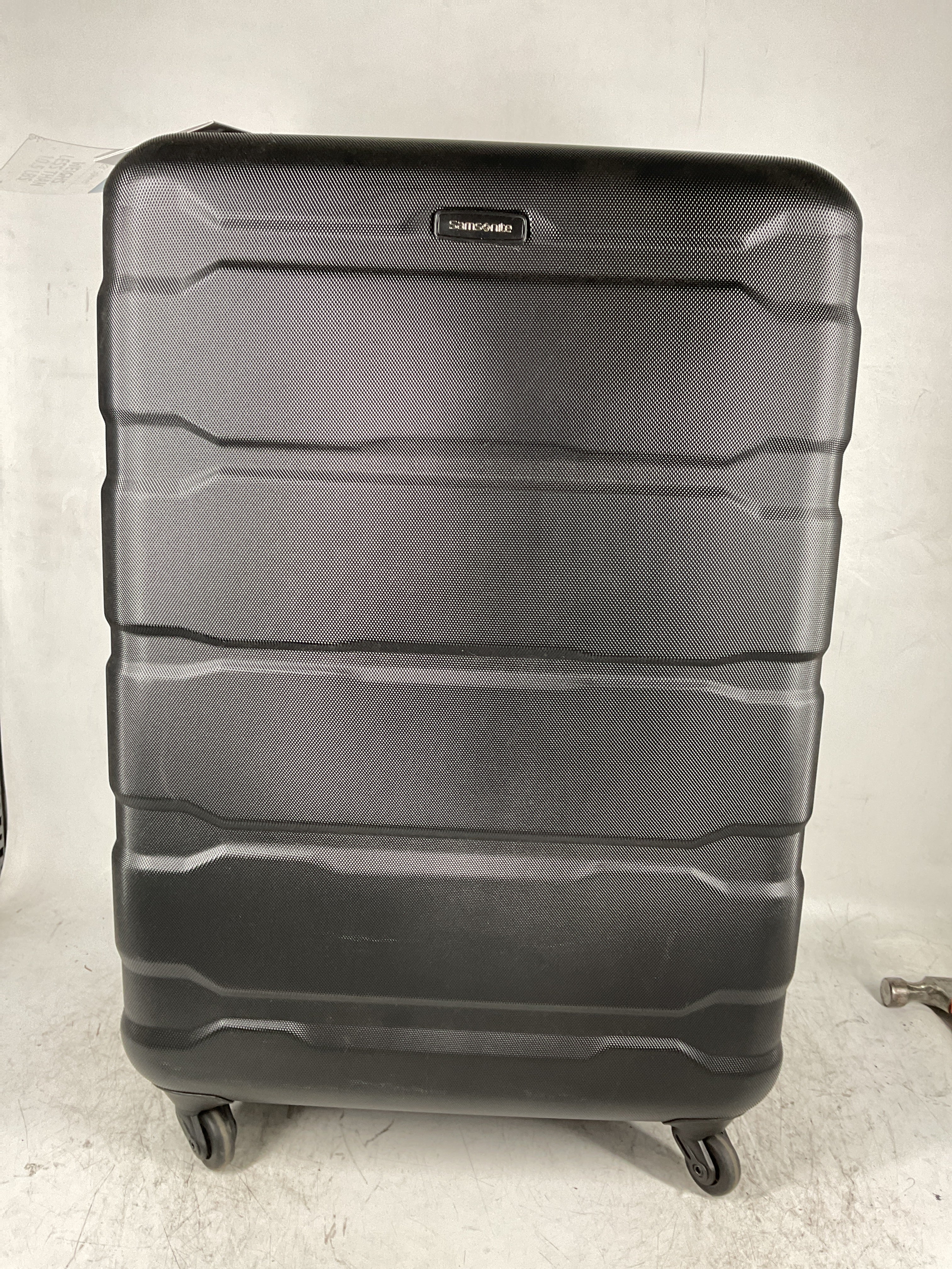 Samsonite Omni Pc Hardside Expandable Luggage with Spinner Wheels ( Black , Checked-Large 28-Inch ) Black Checked Large 28 Inch U27