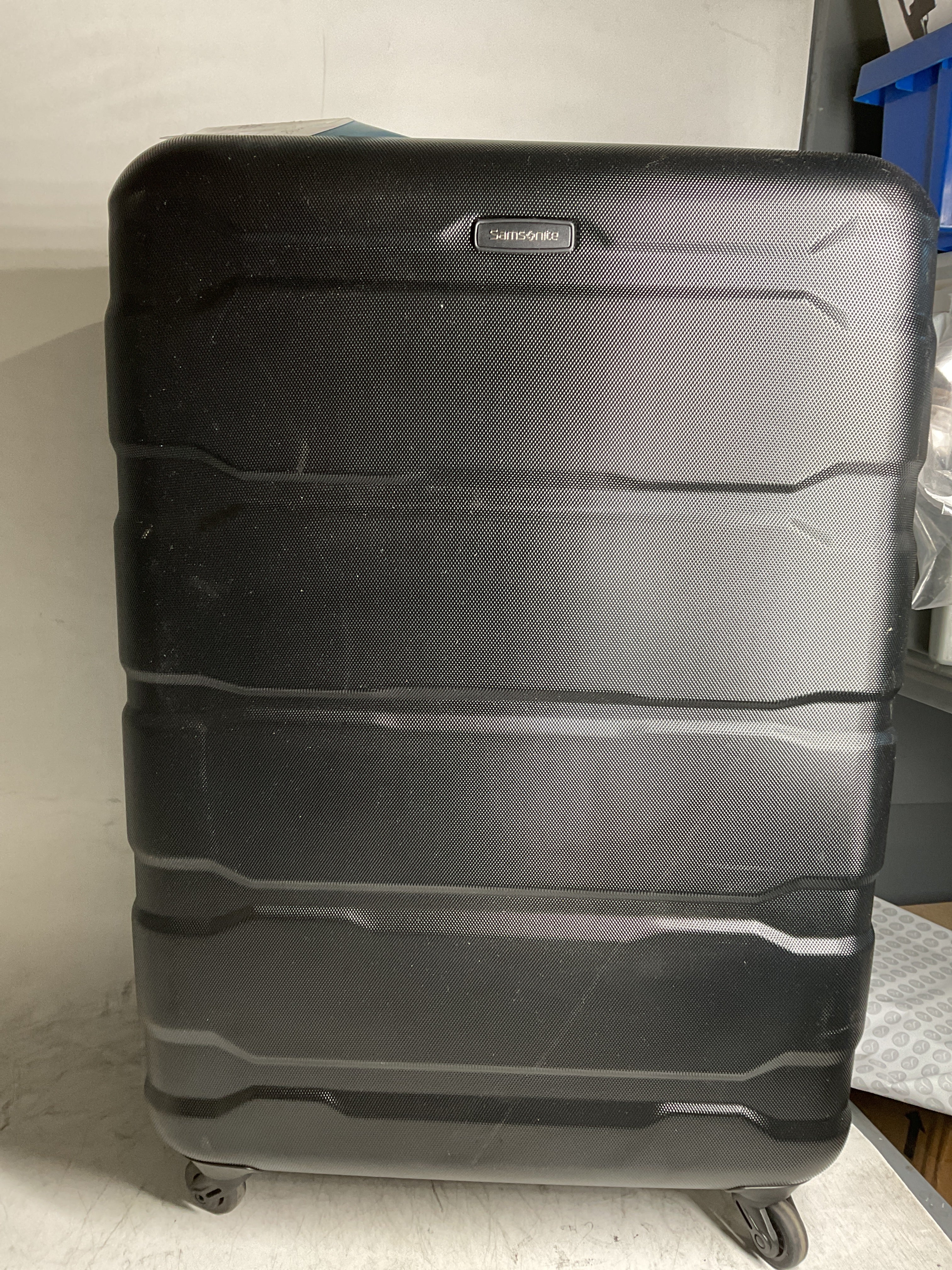 Samsonite Omni Pc Hardside Expandable Luggage with Spinner Wheels ( Black , Checked-Large 28-Inch ) Black Checked Large 28 Inch U30