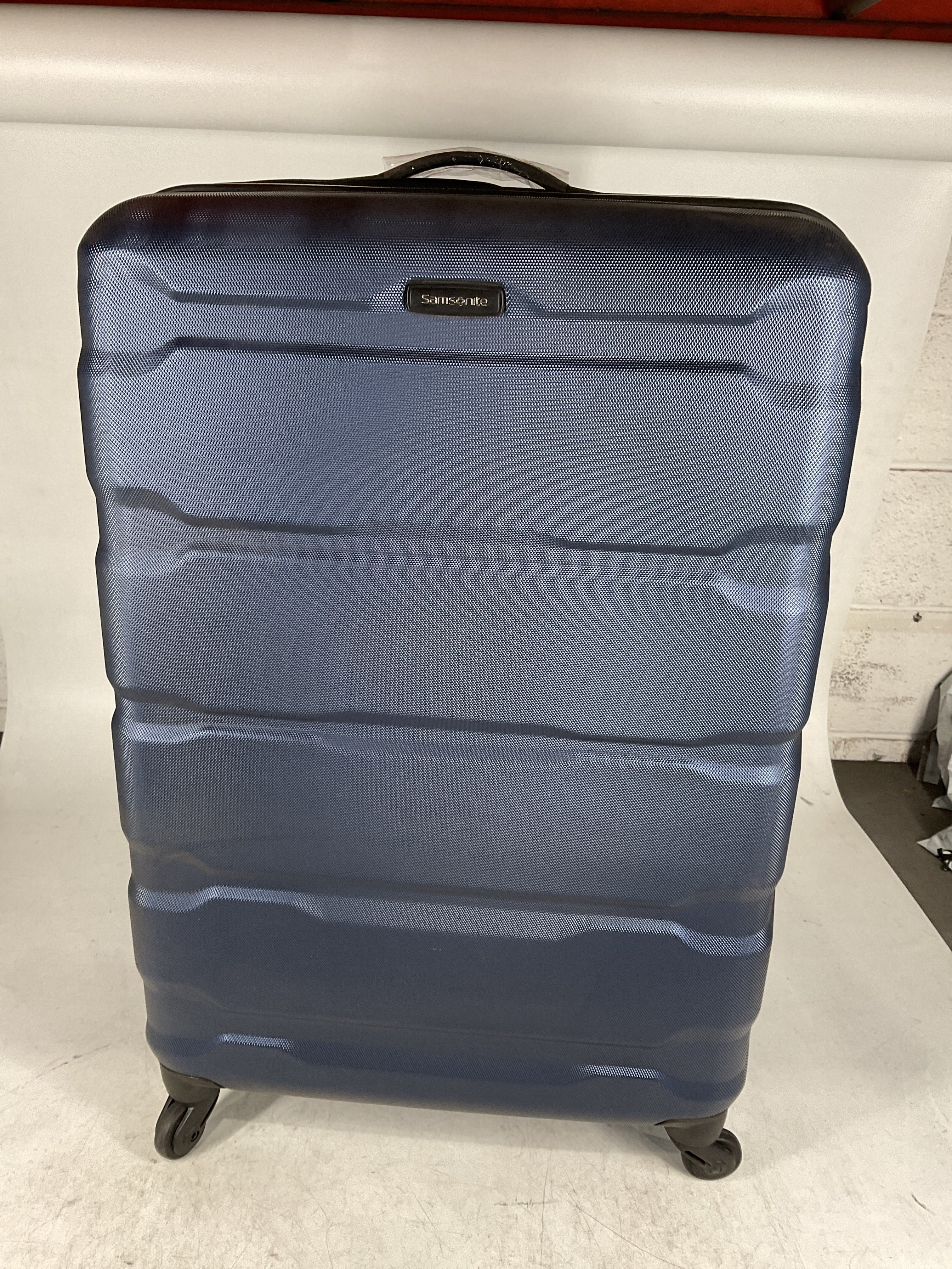 Samsonite Omni Pc Hardside Expandable Luggage with Spinner Wheels U26