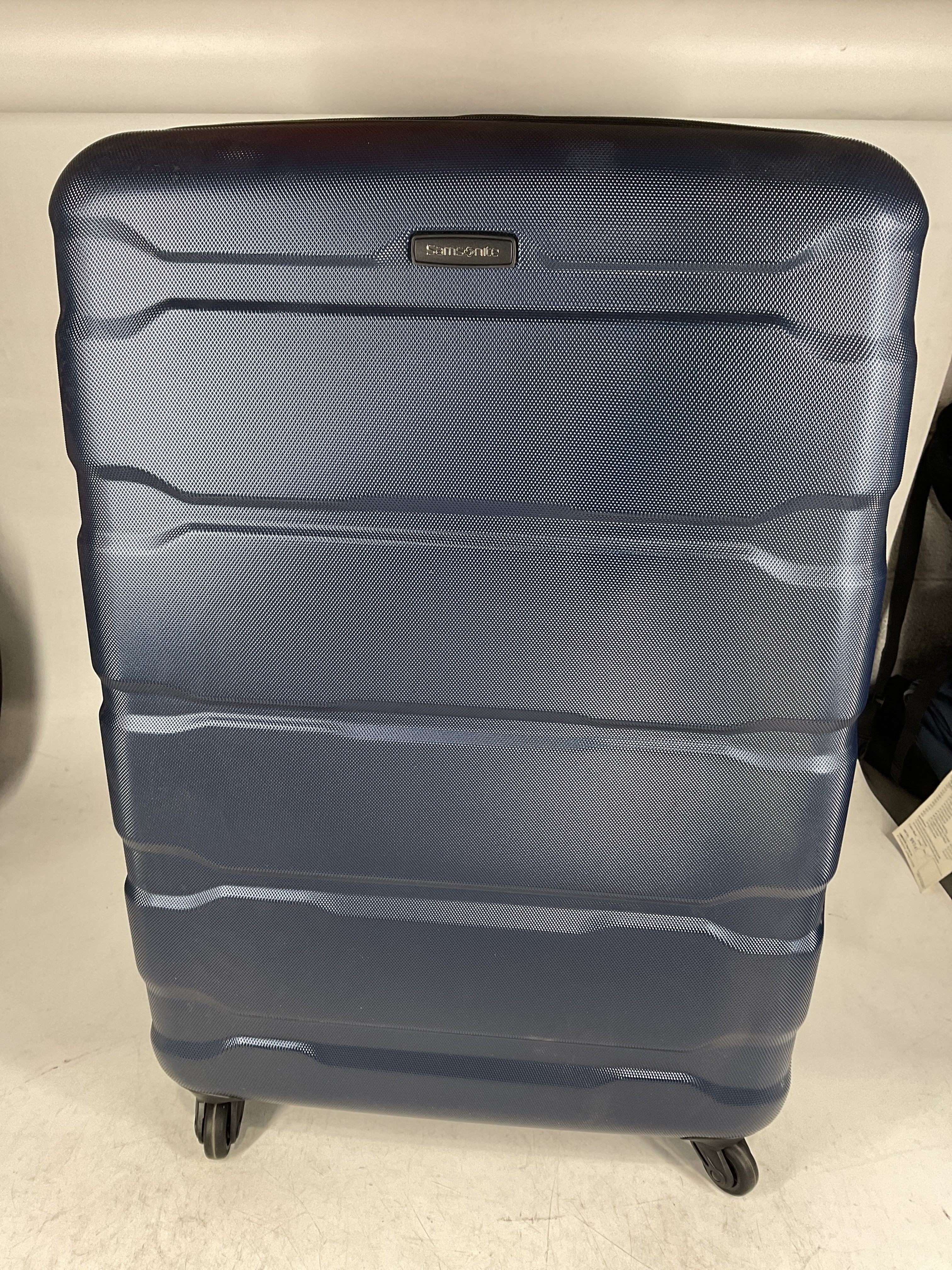 Samsonite Omni Pc Hardside Expandable Luggage with Spinner Wheels U28