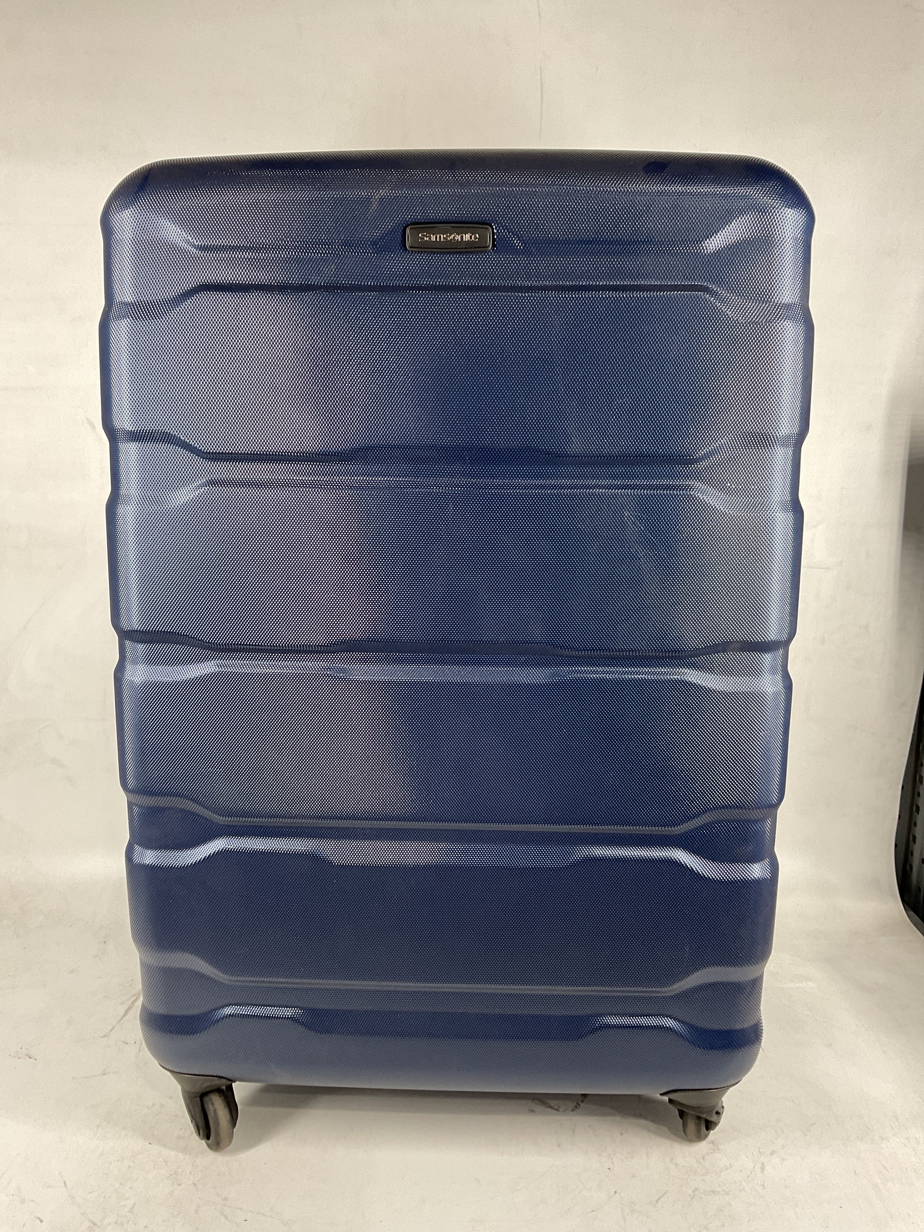Samsonite Omni Pc Hardside Expandable Luggage with Spinner Wheels Navy Checked Large 28 Inch U41