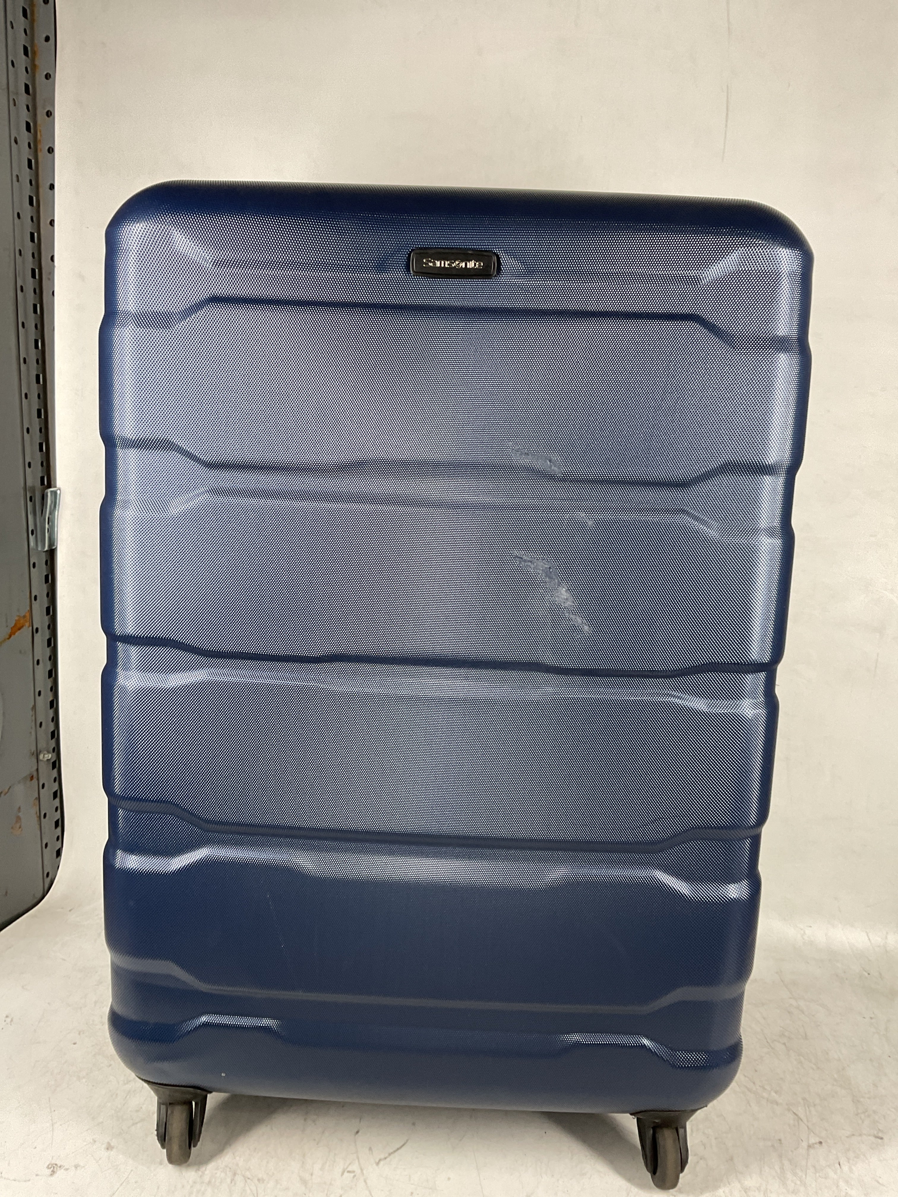 Samsonite Omni Pc Hardside Expandable Luggage with Spinner Wheels ( Navy , Checked-Large 28-Inch ) Navy Checked Large 28 Inch U61