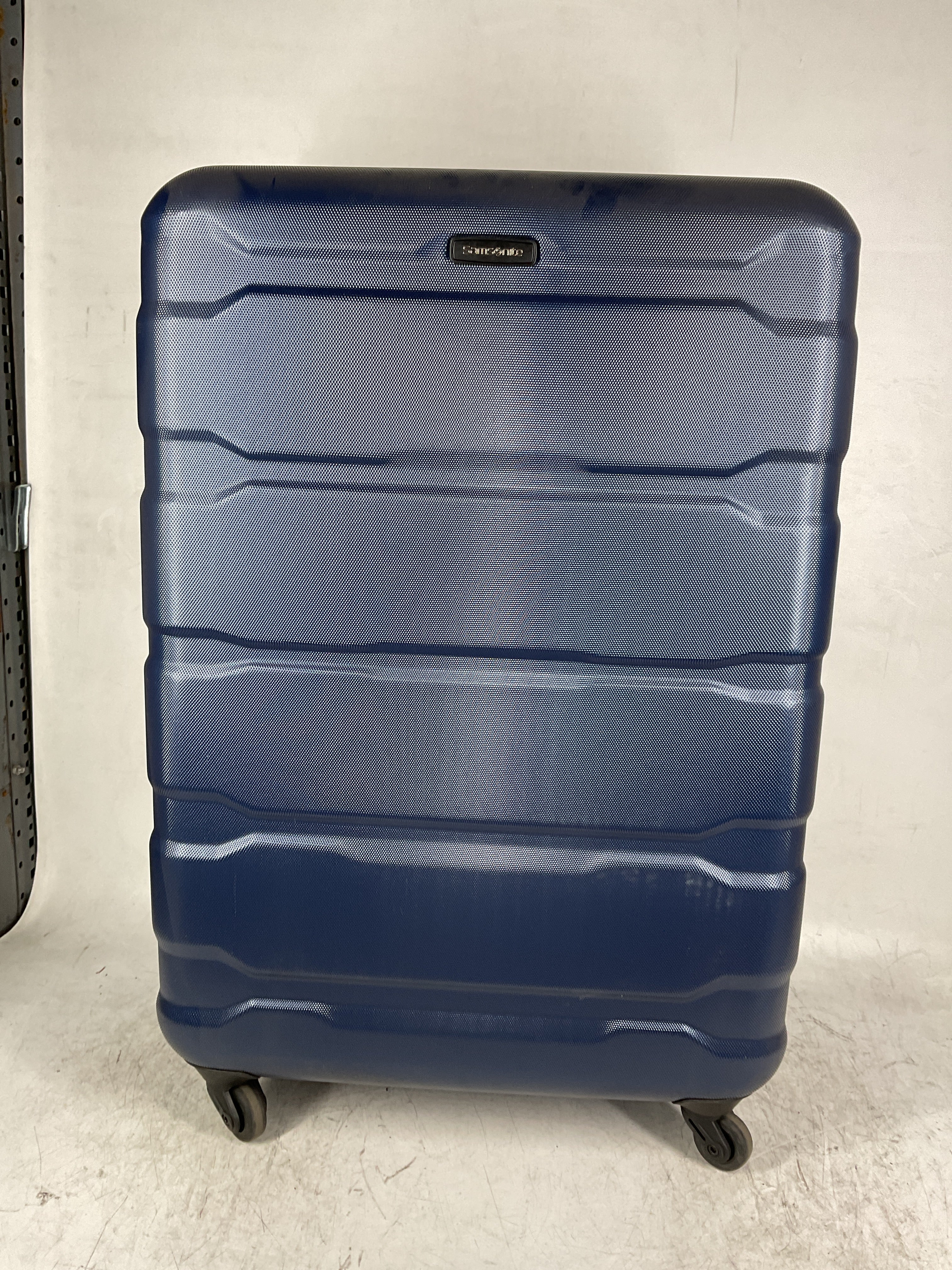 Samsonite Omni Pc Hardside Expandable Luggage with Spinner Wheels ( Navy , Checked-Large 28-Inch ) Navy Checked Large 28 Inch U66