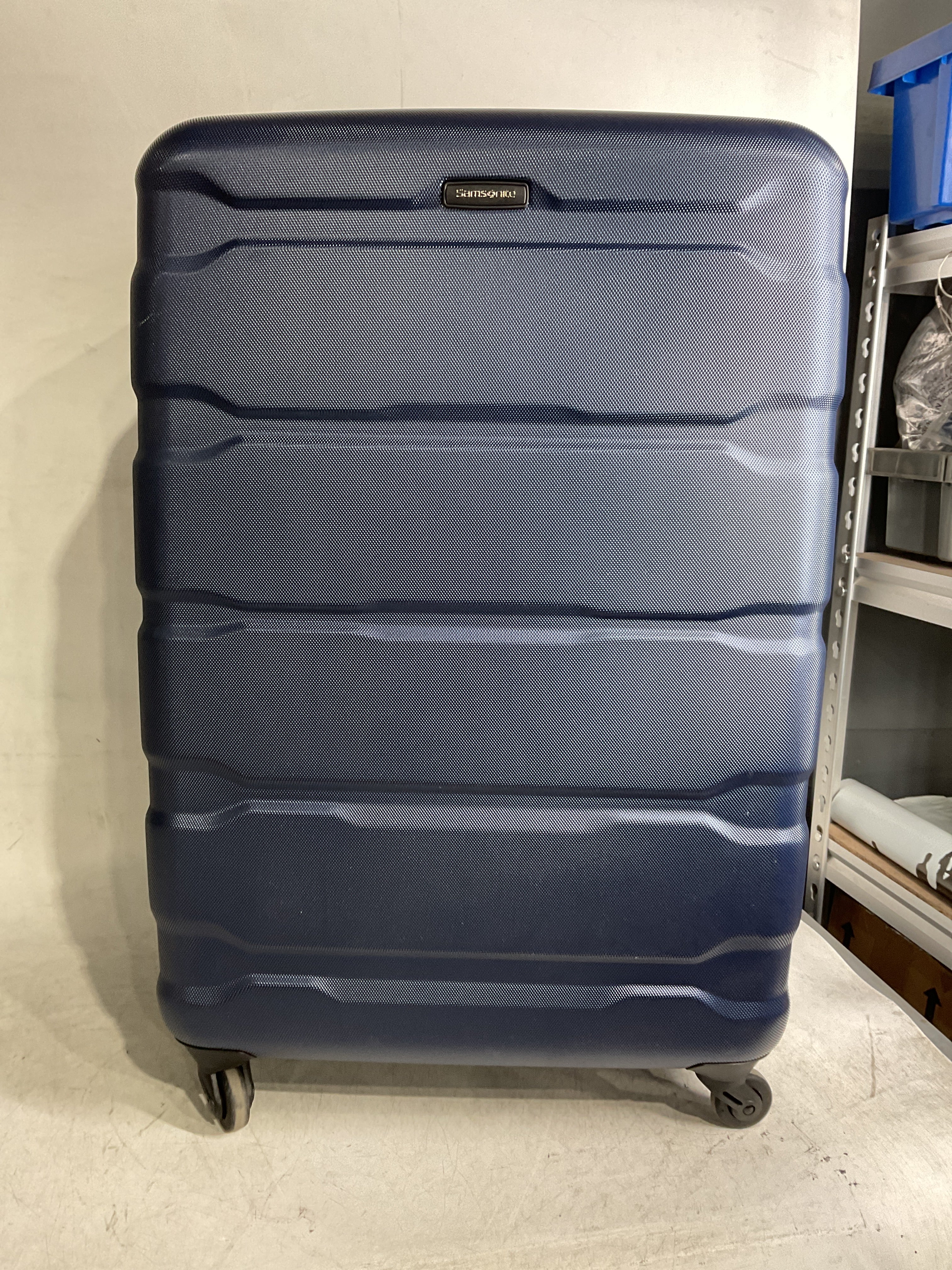 Samsonite Omni Pc Hardside Expandable Luggage with Spinner Wheels ( Navy , Checked-Large 28-Inch ) Navy Checked Large 28 Inch U74