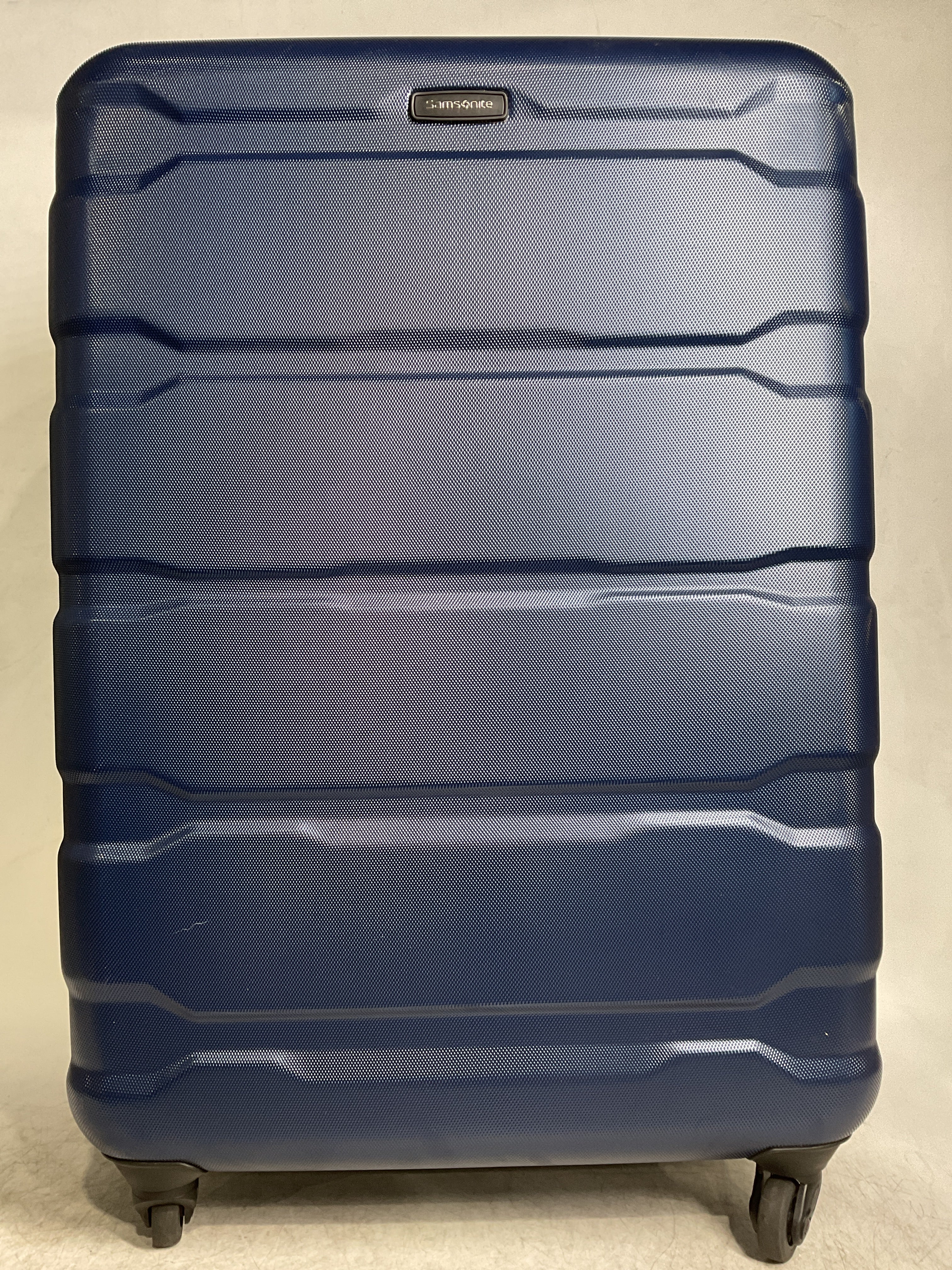 Samsonite Omni Pc Hardside Expandable Luggage with Spinner Wheels ( Navy , Checked-Large 28-Inch ) Navy Checked Large 28 Inch U83