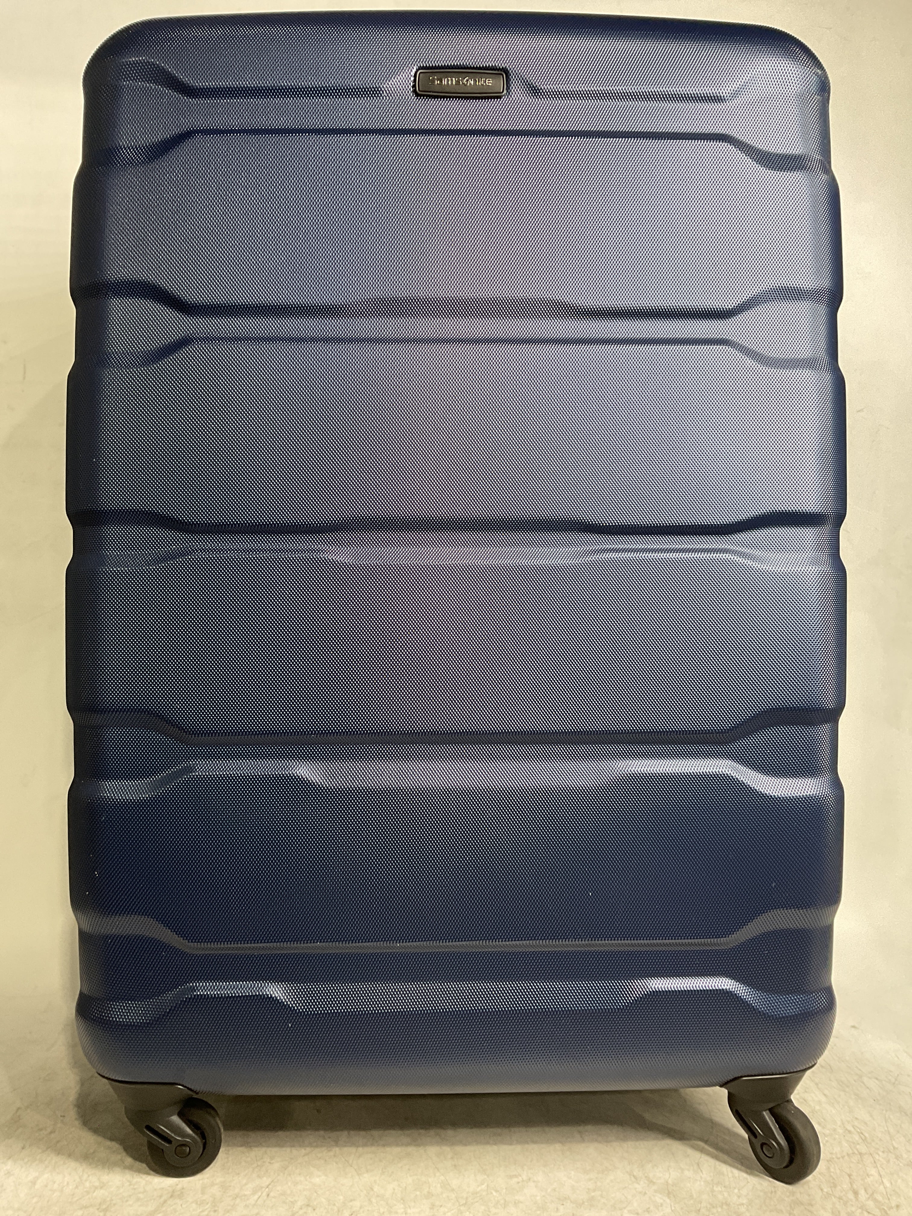 Samsonite Omni Pc Hardside Expandable Luggage with Spinner Wheels ( Navy , Checked-Large 28-Inch ) Navy Checked Large 28 Inch U84