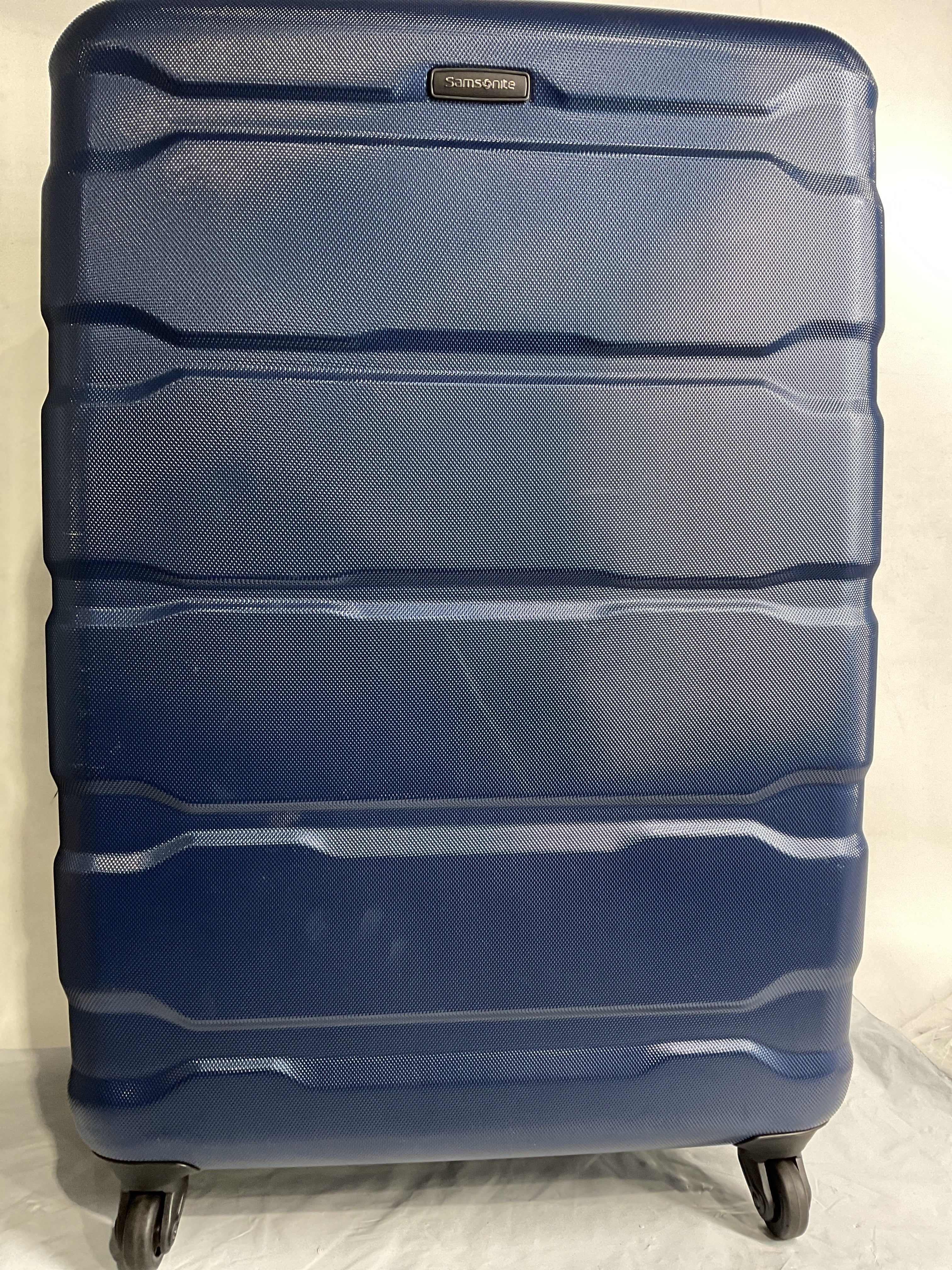 Samsonite Omni Pc Hardside Expandable Luggage with Spinner Wheels ( Navy , Checked-Large 28-Inch ) Navy Checked Large 28 Inch U86