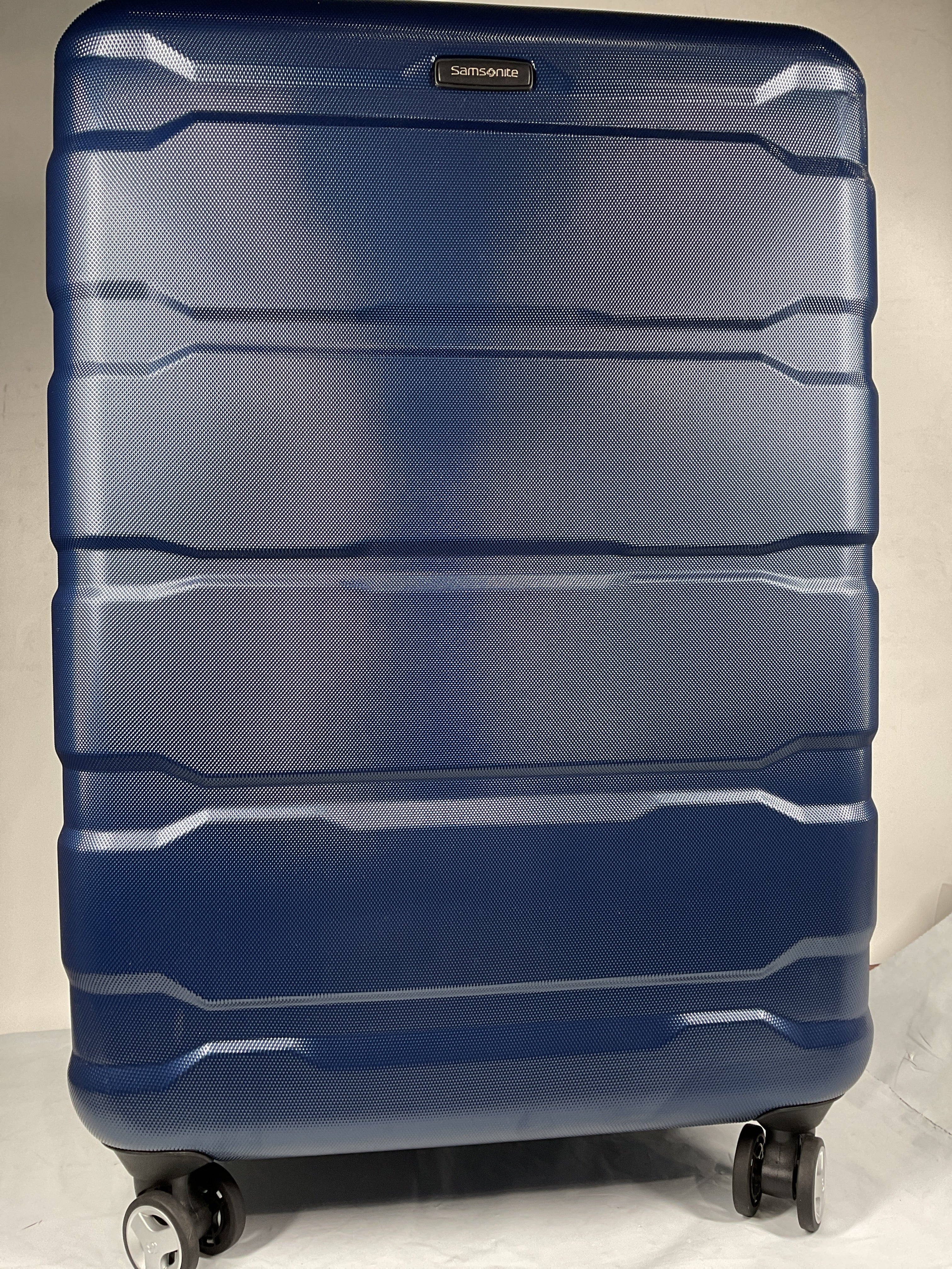 Samsonite Omni Pc Hardside Expandable Luggage with Spinner Wheels ( Navy , Checked-Large 28-Inch ) Navy Checked Large 28 Inch U91