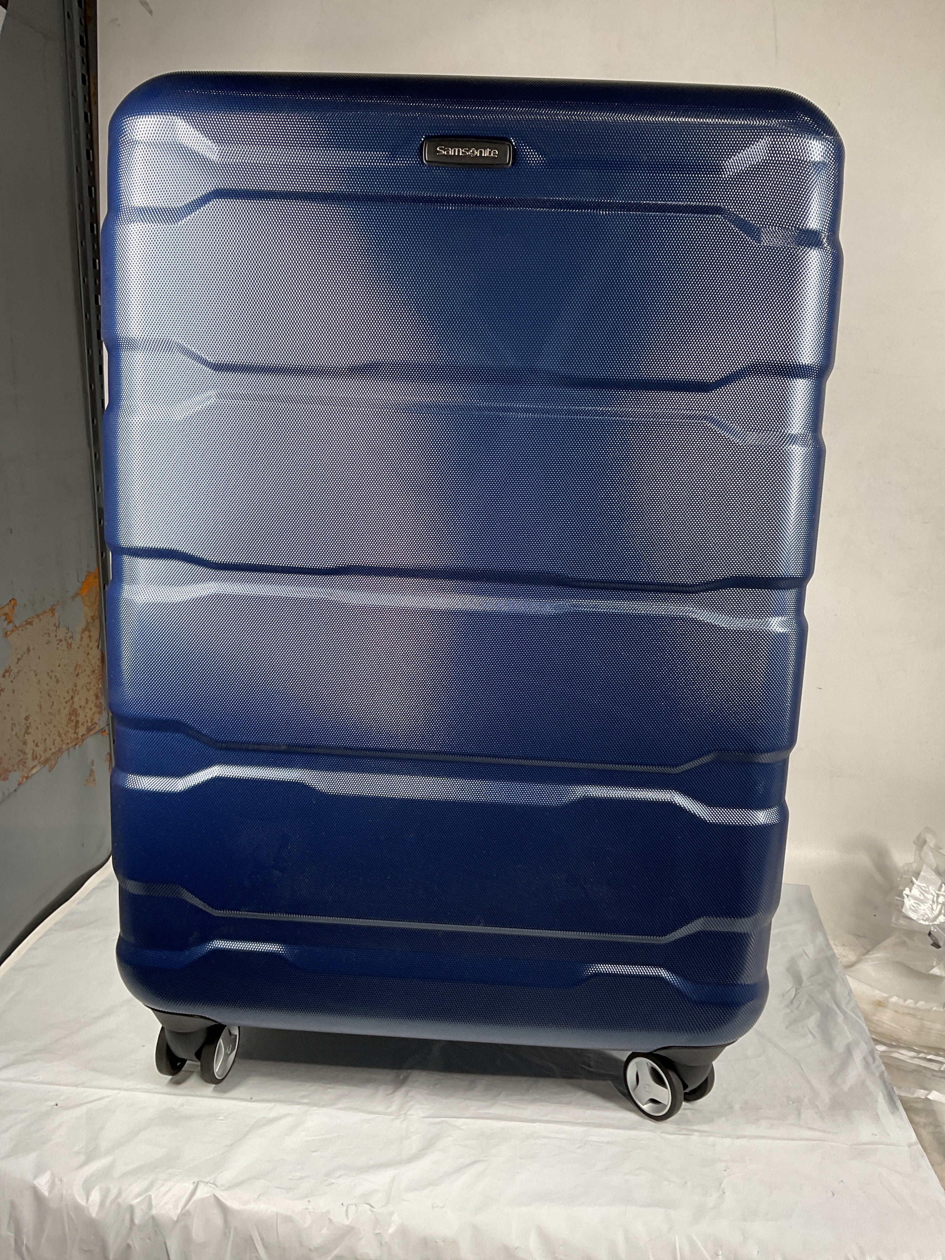Samsonite Omni Checked-Large 28-Inch PC Hardside Expandable Luggage with Spinner Wheels ( Navy , Checked-Large 28-Inch ) Navy Checked Large 28 Inch U92