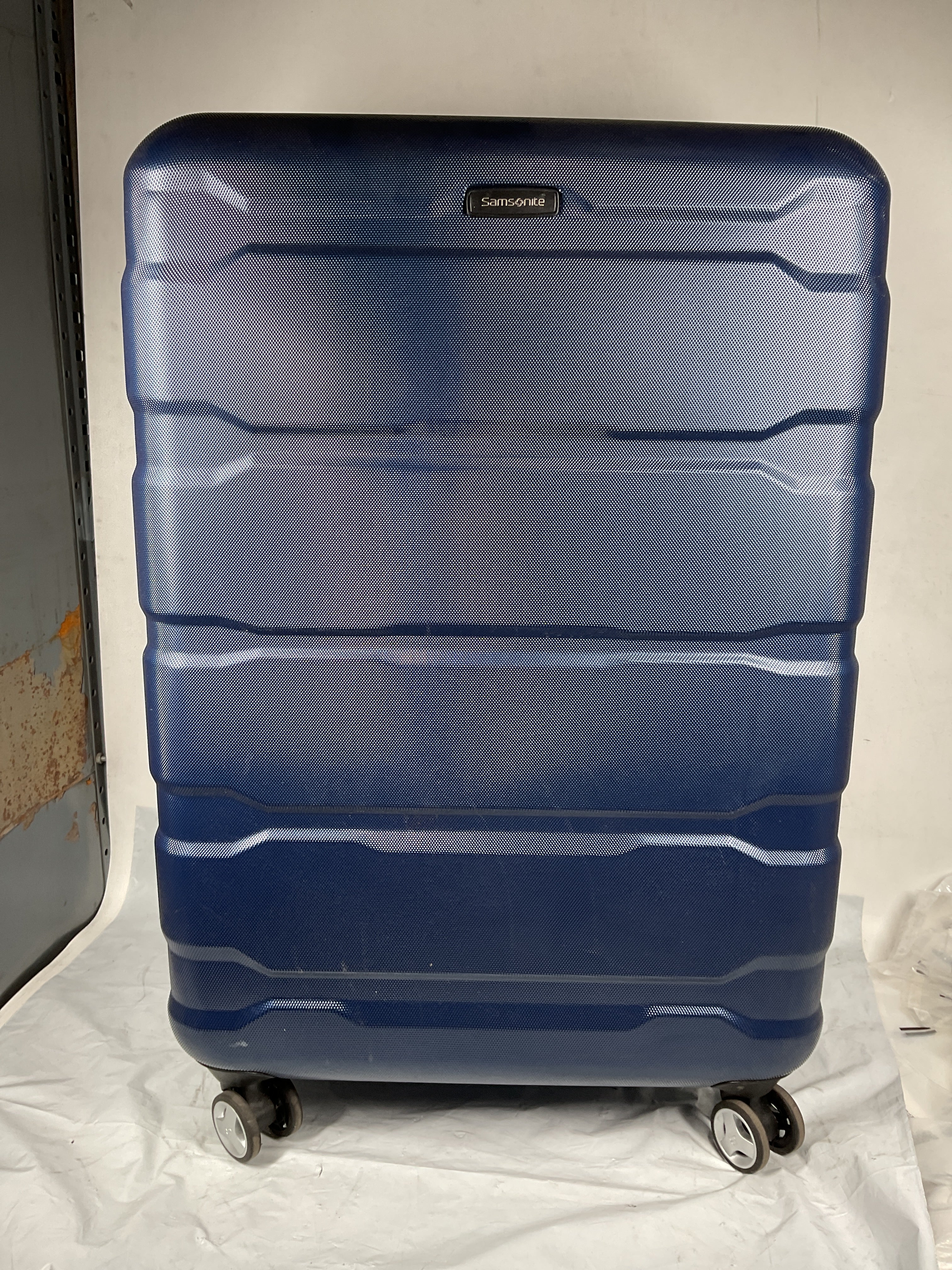 Samsonite Omni Checked-Large 28-Inch PC Hardside Expandable Luggage with Spinner Wheels ( Navy , Checked-Large 28-Inch ) Navy Checked Large 28 Inch U95
