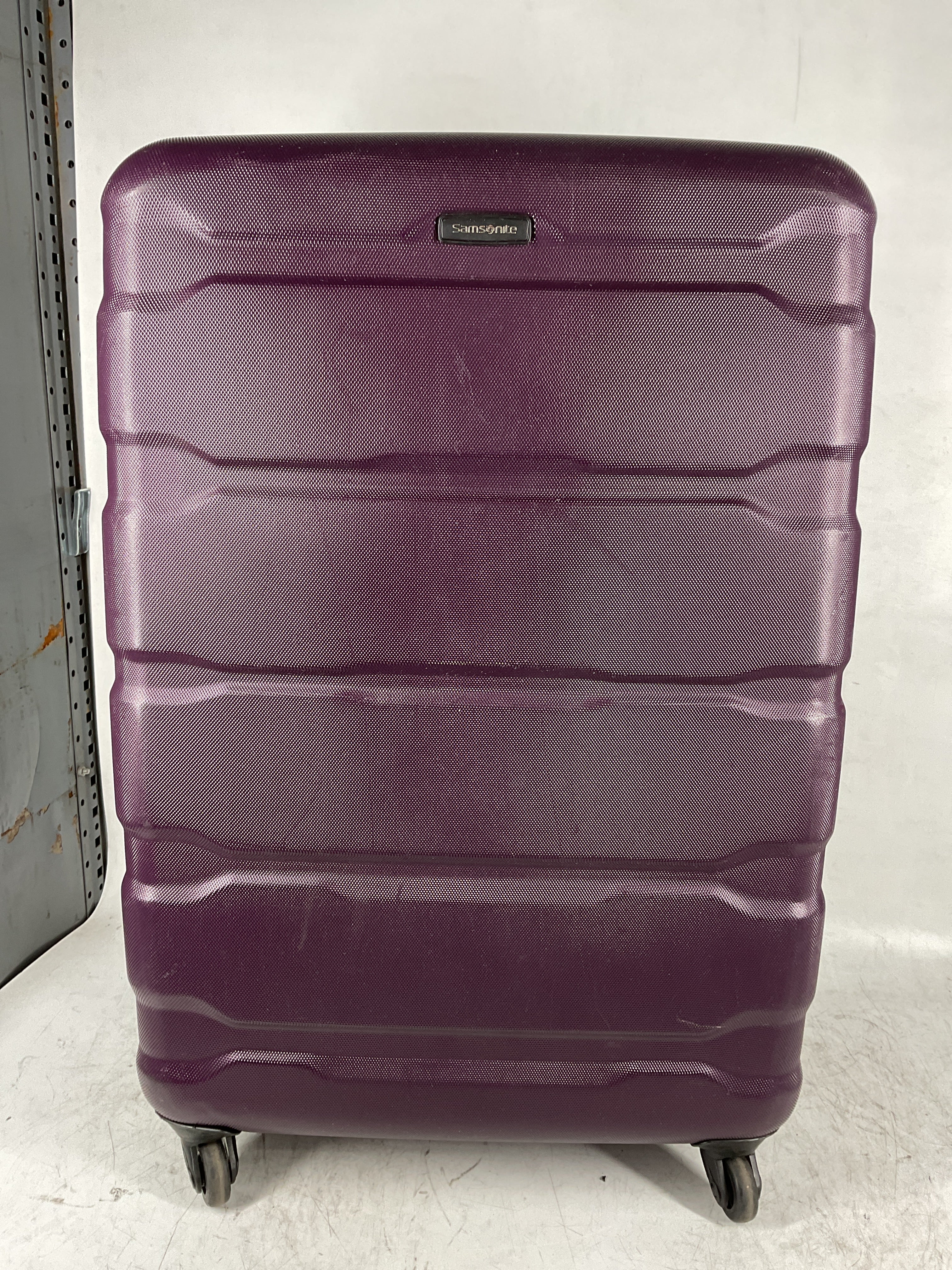 Samsonite Omni Pc Hardside Expandable Luggage with Spinner Wheels ( Purple , Checked-Large 28-Inch ) Purple Checked Large 28 Inch U42