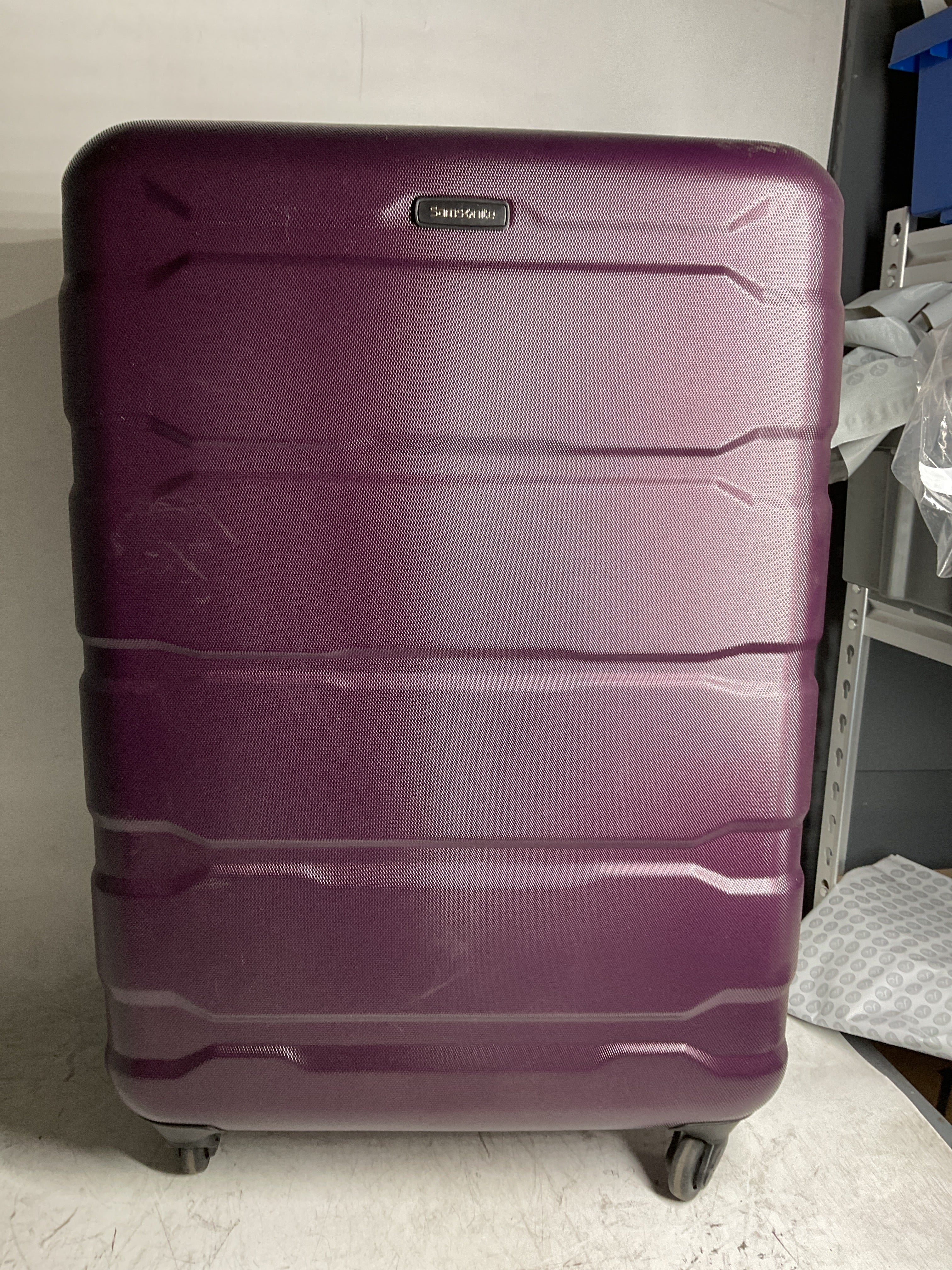 Samsonite Omni Pc Hardside Expandable Luggage with Spinner Wheels ( Purple , Checked-Large 28-Inch ) Purple Checked Large 28 Inch U50