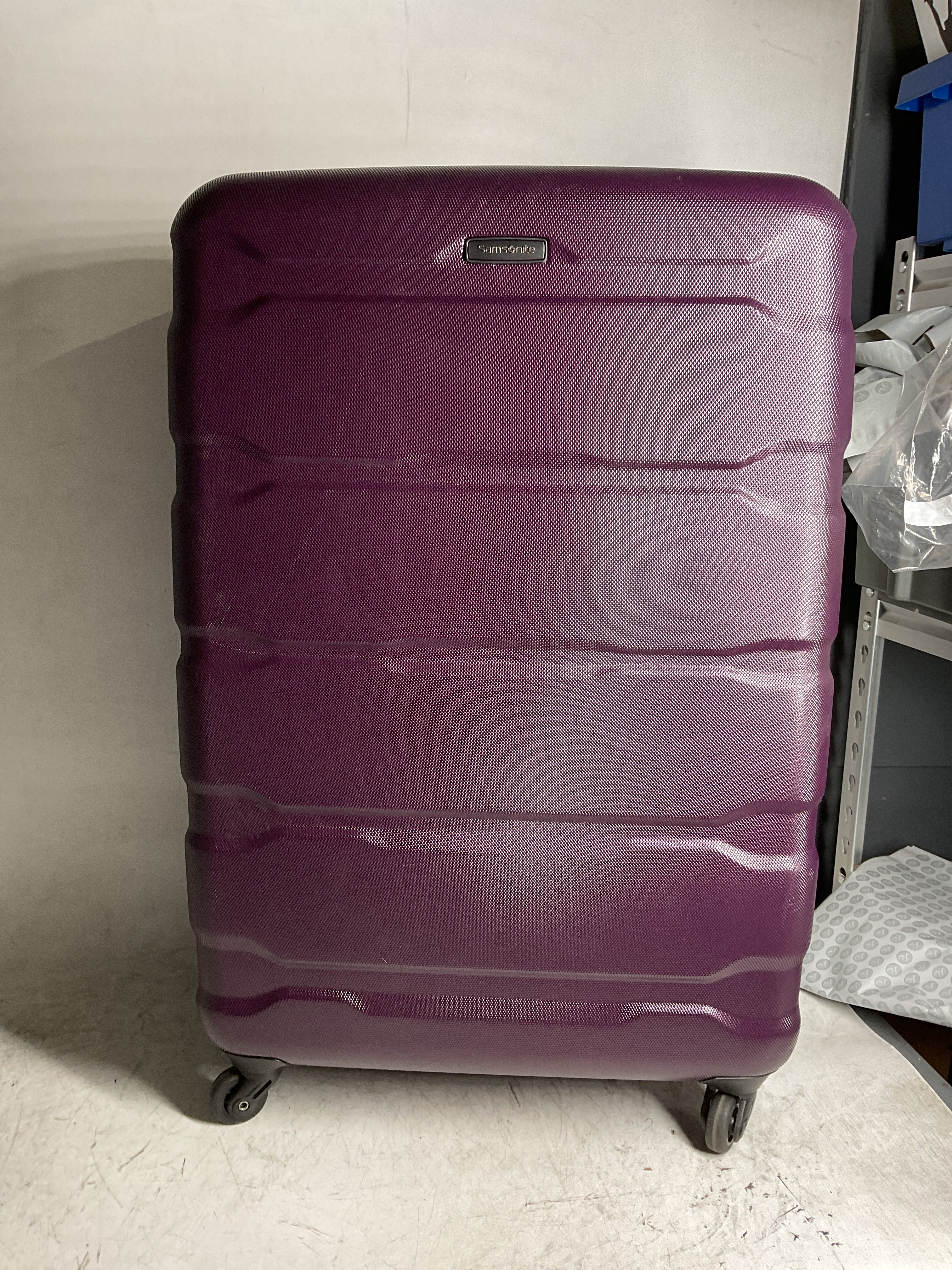 Samsonite Omni Pc Hardside Expandable Luggage with Spinner Wheels ( Purple , Checked-Large 28-Inch ) Purple Checked Large 28 Inch U51