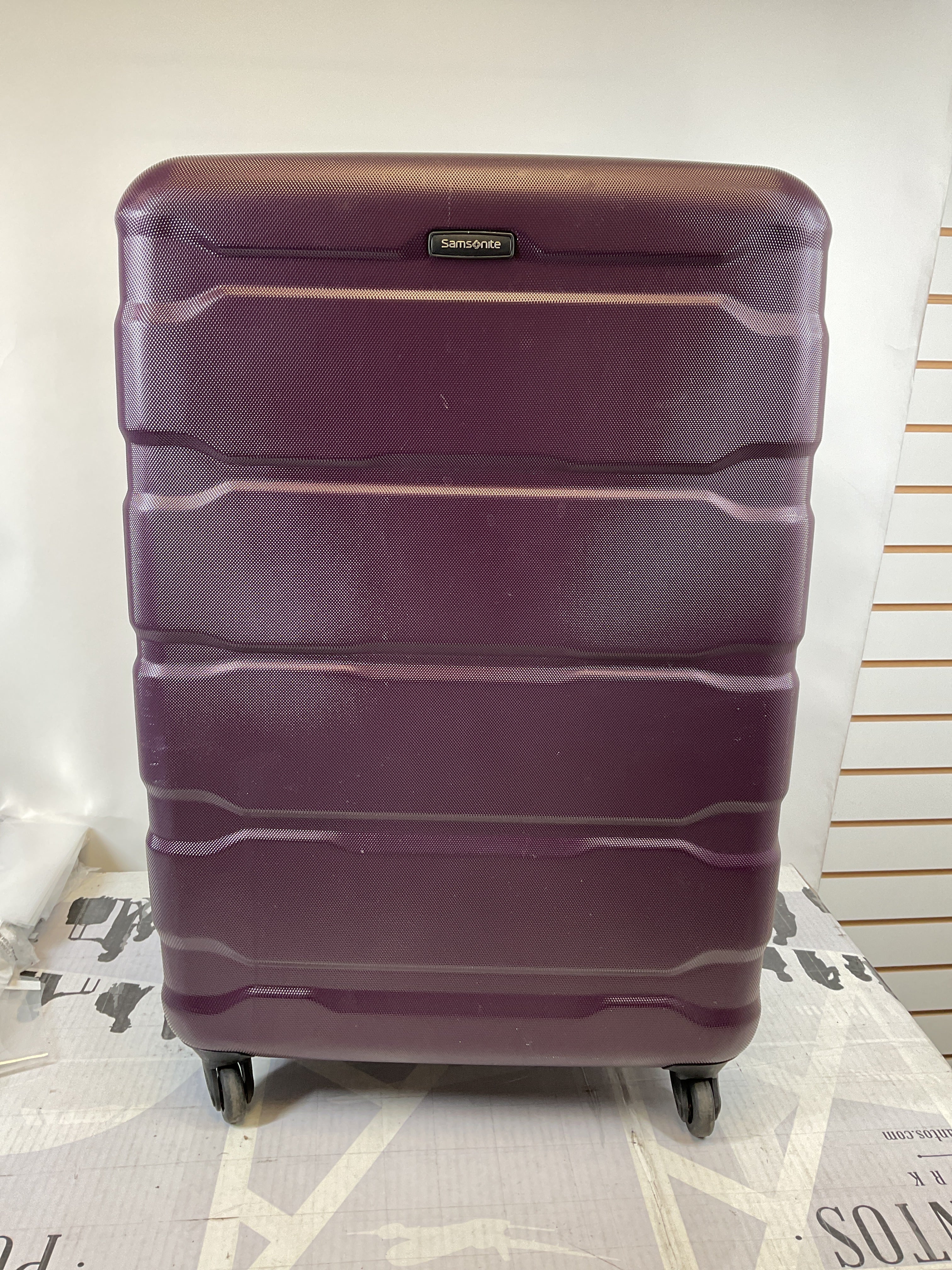 Samsonite Omni Checked-Large 28-Inch PC Hardside Expandable Luggage with Spinner Wheels ( Purple , Checked-Large 28-Inch ) Purple Checked Large 28 Inch U70