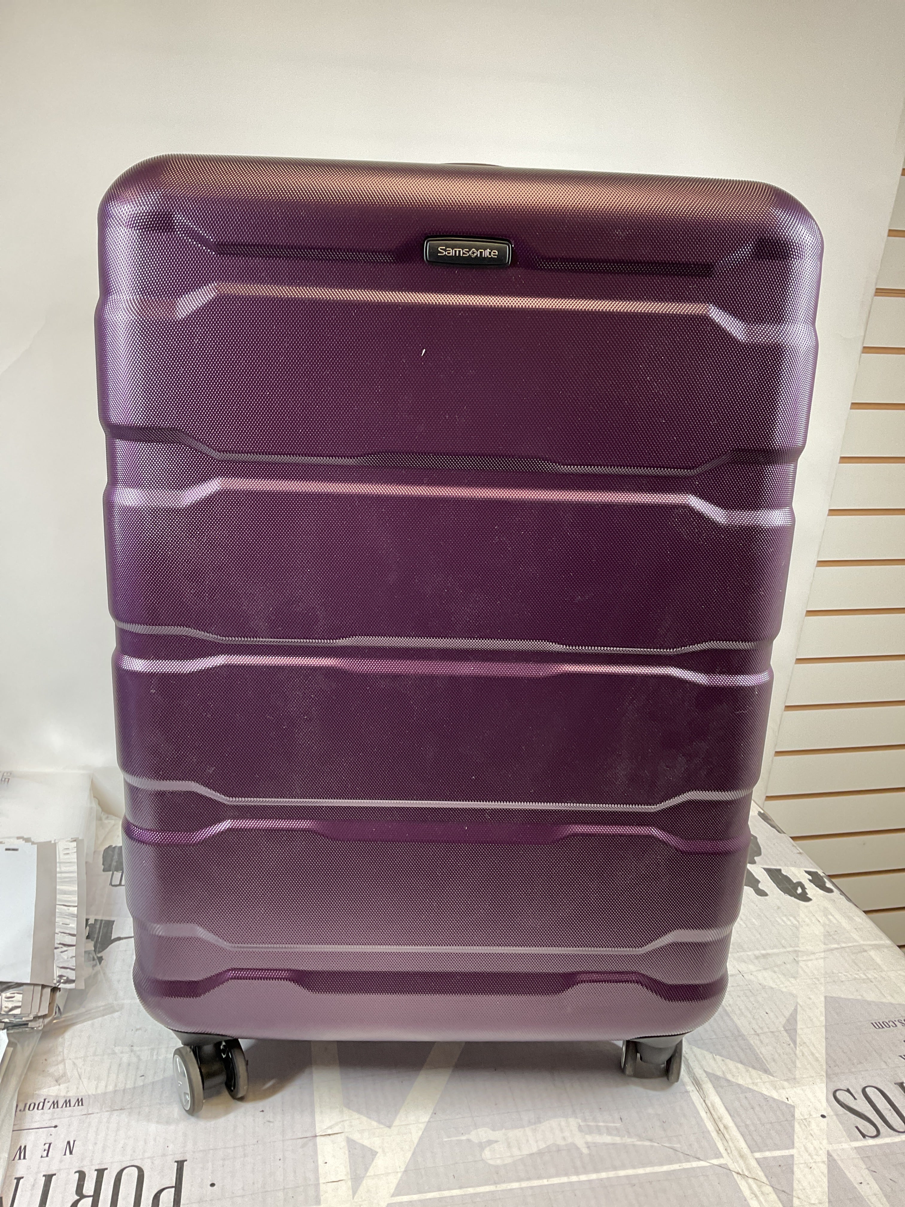 Samsonite Omni Checked-Large 28-Inch PC Hardside Expandable Luggage with Spinner Wheels ( Purple , Checked-Large 28-Inch ) Purple Checked Large 28 Inch U72