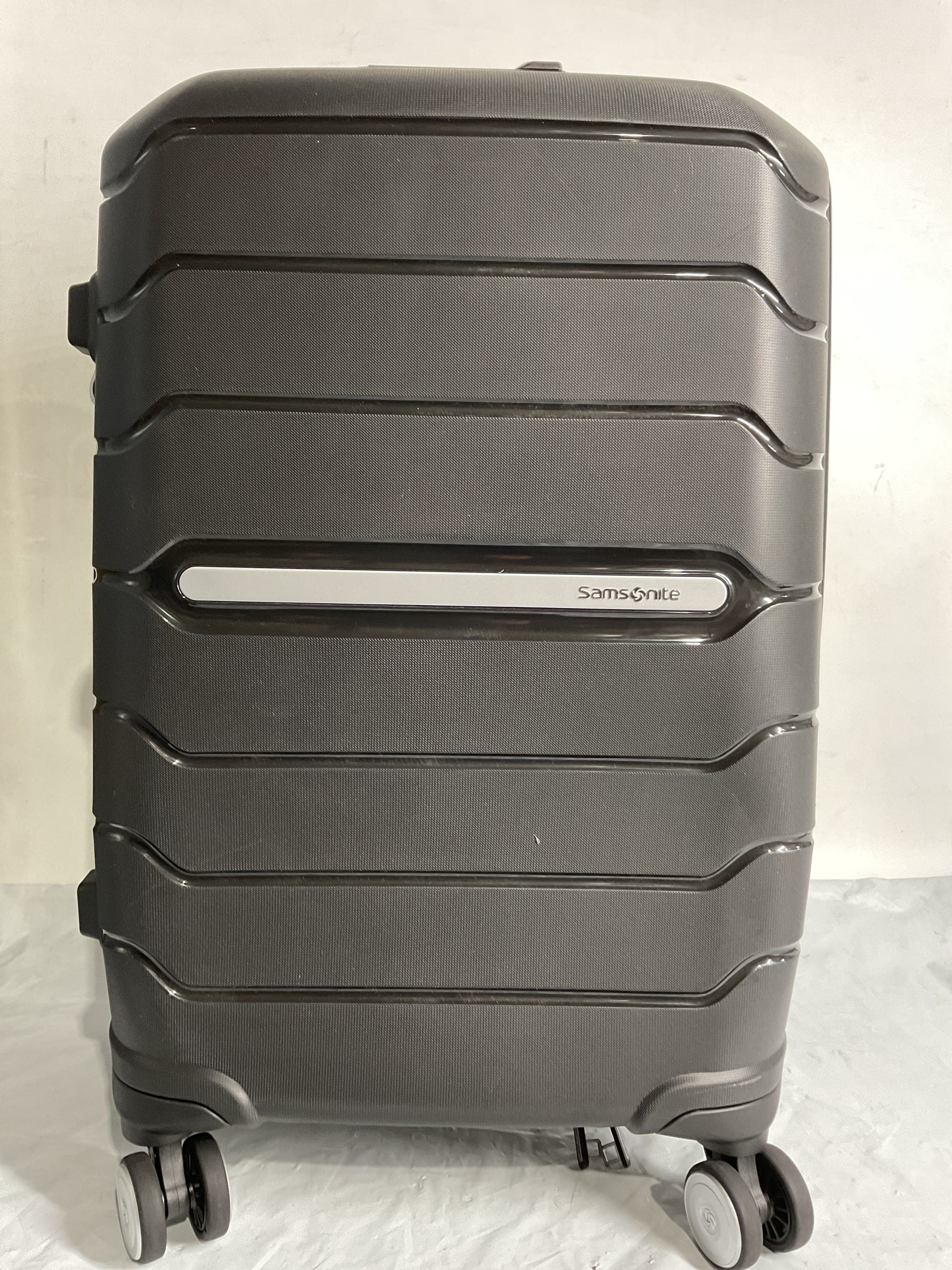 Samsonite Freeform Hardside Expandable with Double Spinner Wheels ( Black , Carry-On 21-Inch ) Black Carry On 21 Inch U23