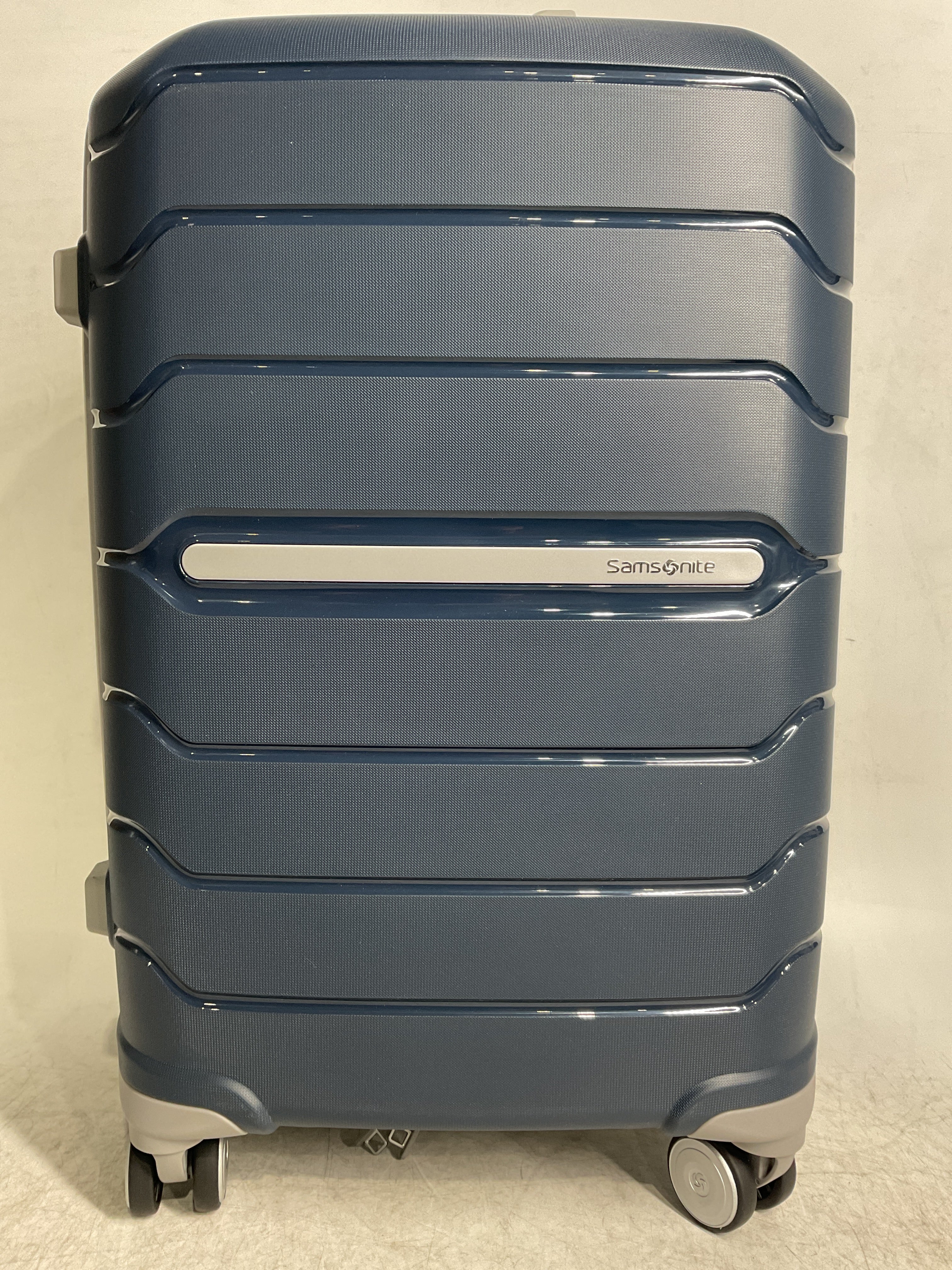 Samsonite Freeform Hardside Expandable with Double Spinner Wheels ( Navy , Carry-On 21-Inch ) Navy Carry On 21 Inch U17