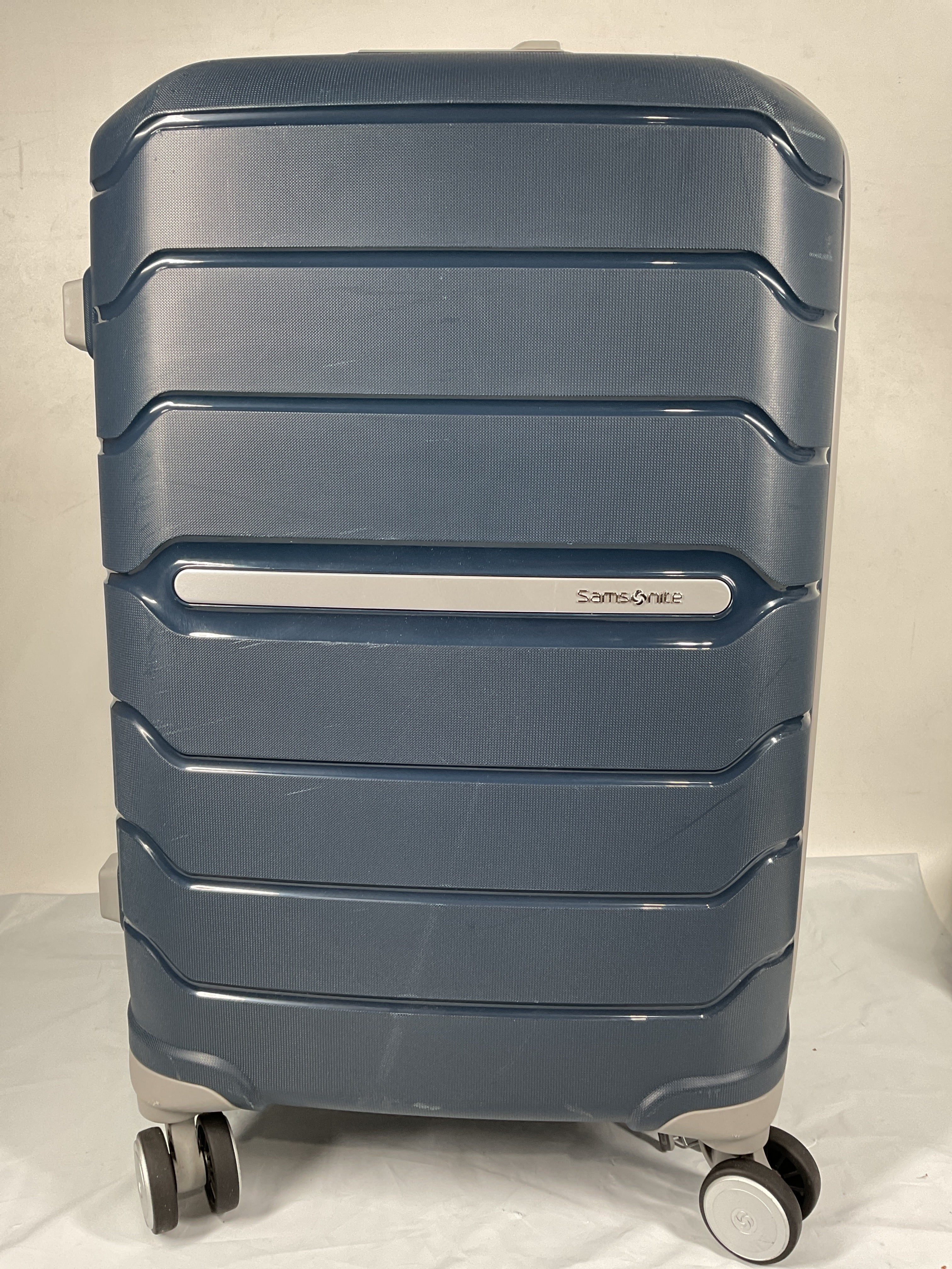 Samsonite Freeform Hardside Expandable with Double Spinner Wheels ( Navy , Carry-on Spinner ) Navy Carry On Spinner U22