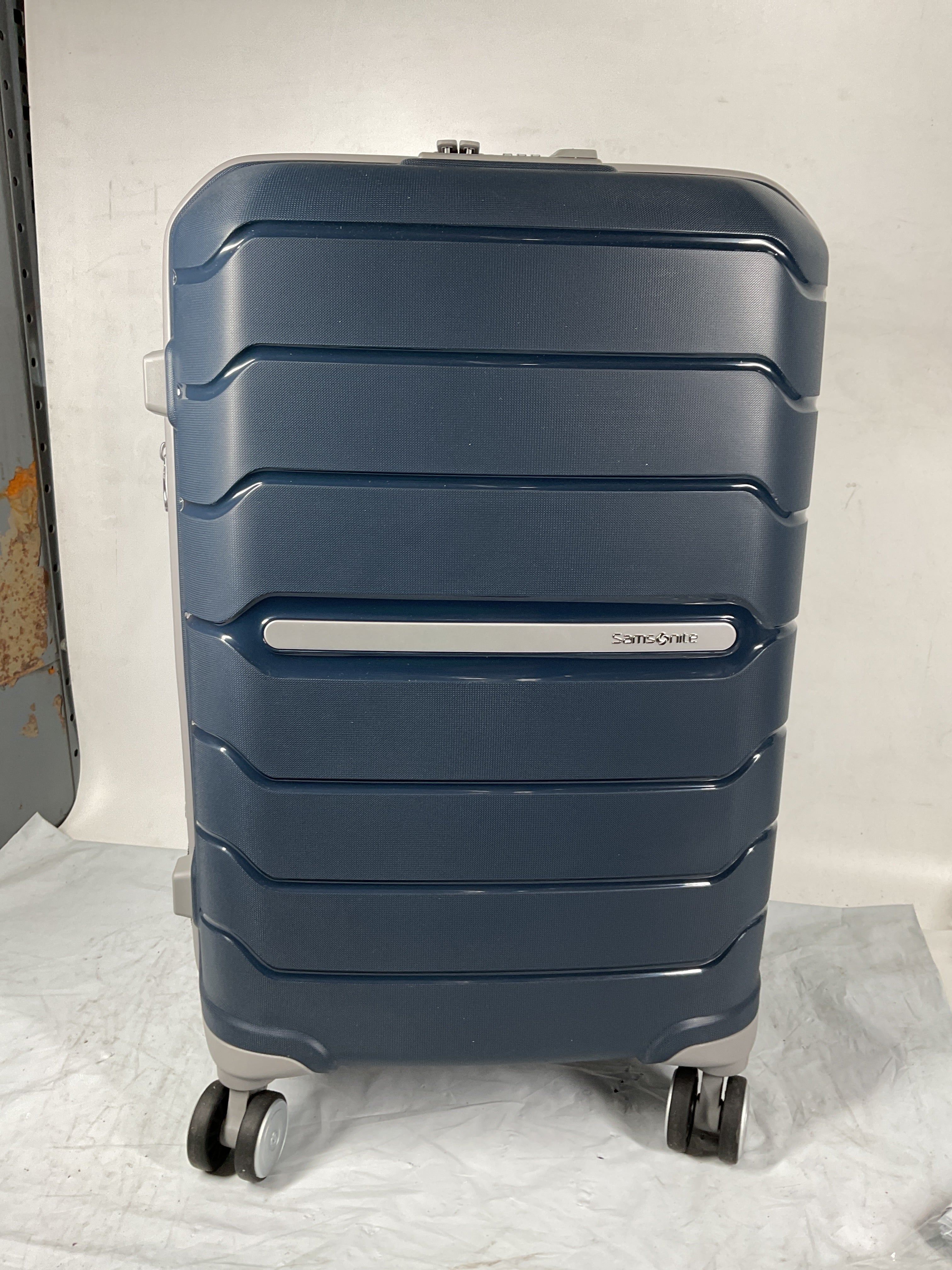 Samsonite Freeform Hardside Expandable with Double Spinner Wheels ( Navy , Carry-on Spinner ) Navy Carry On Spinner U24