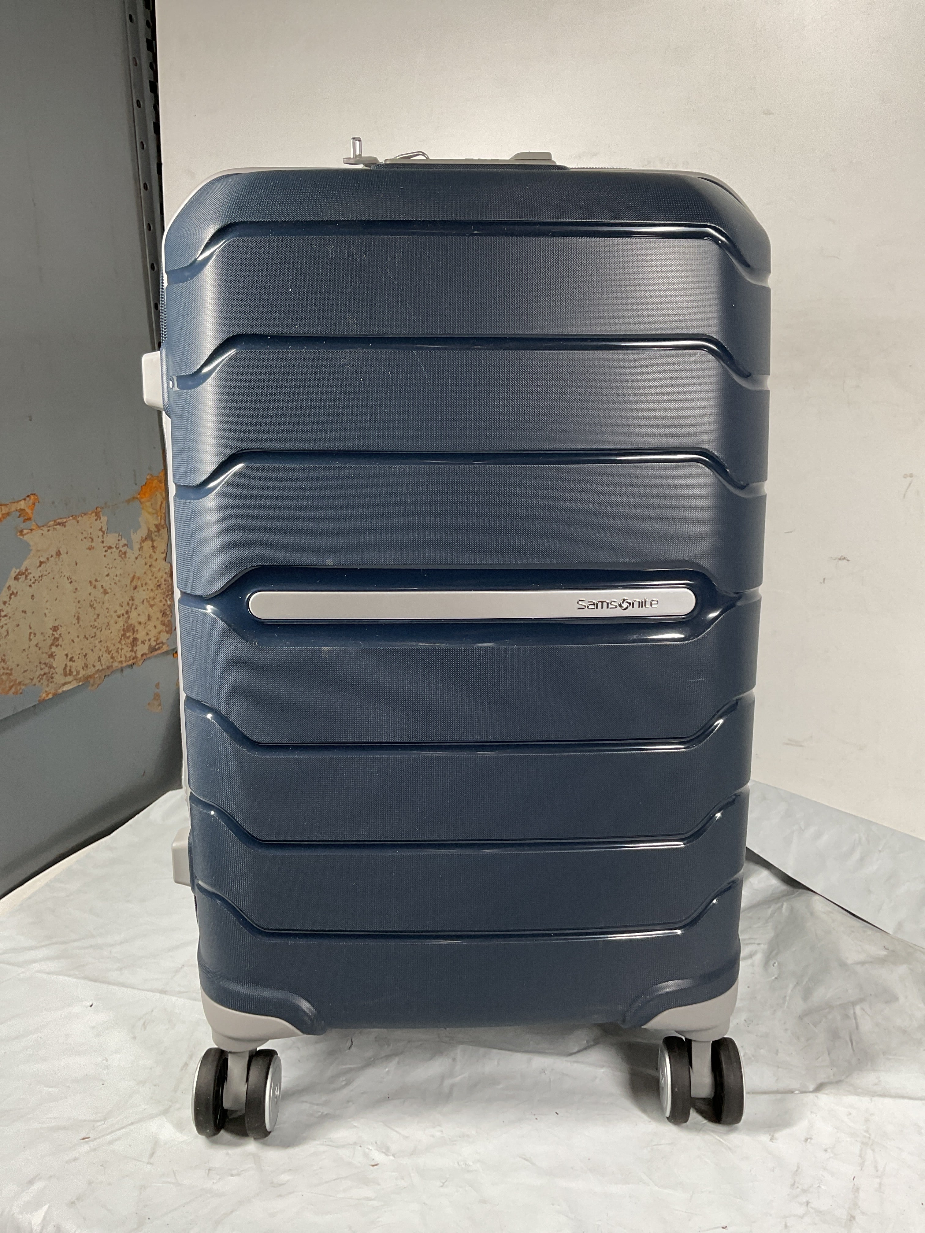 Samsonite Freeform Hardside Expandable with Double Spinner Wheels ( Navy , Carry-on Spinner ) Navy Carry On Spinner U26