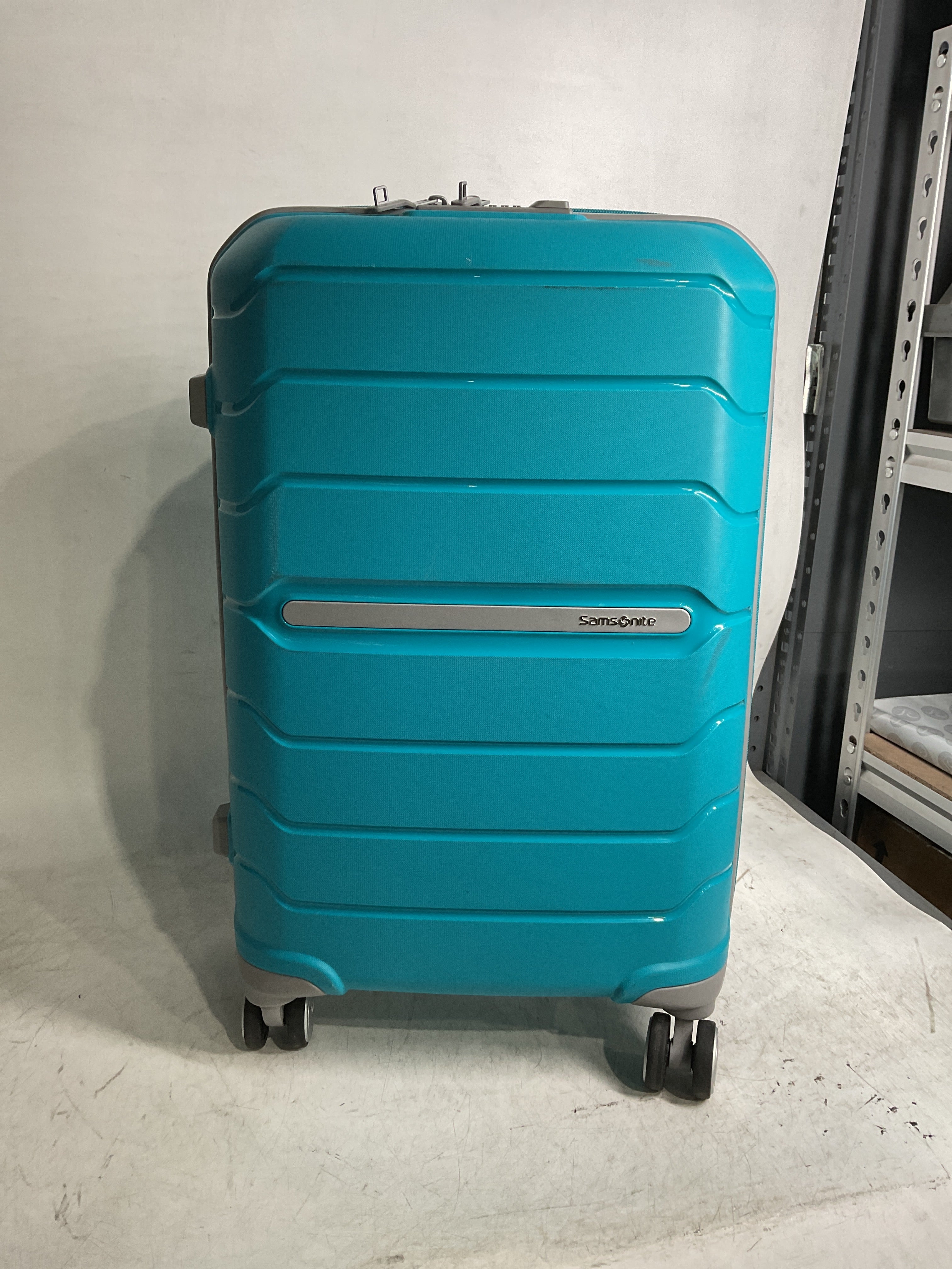 Samsonite Freeform Hardside Expandable with Double Spinner Wheels ( Ocean Blue , Carry-On 21-Inch ) Ocean Blue Carry On 21 Inch U1