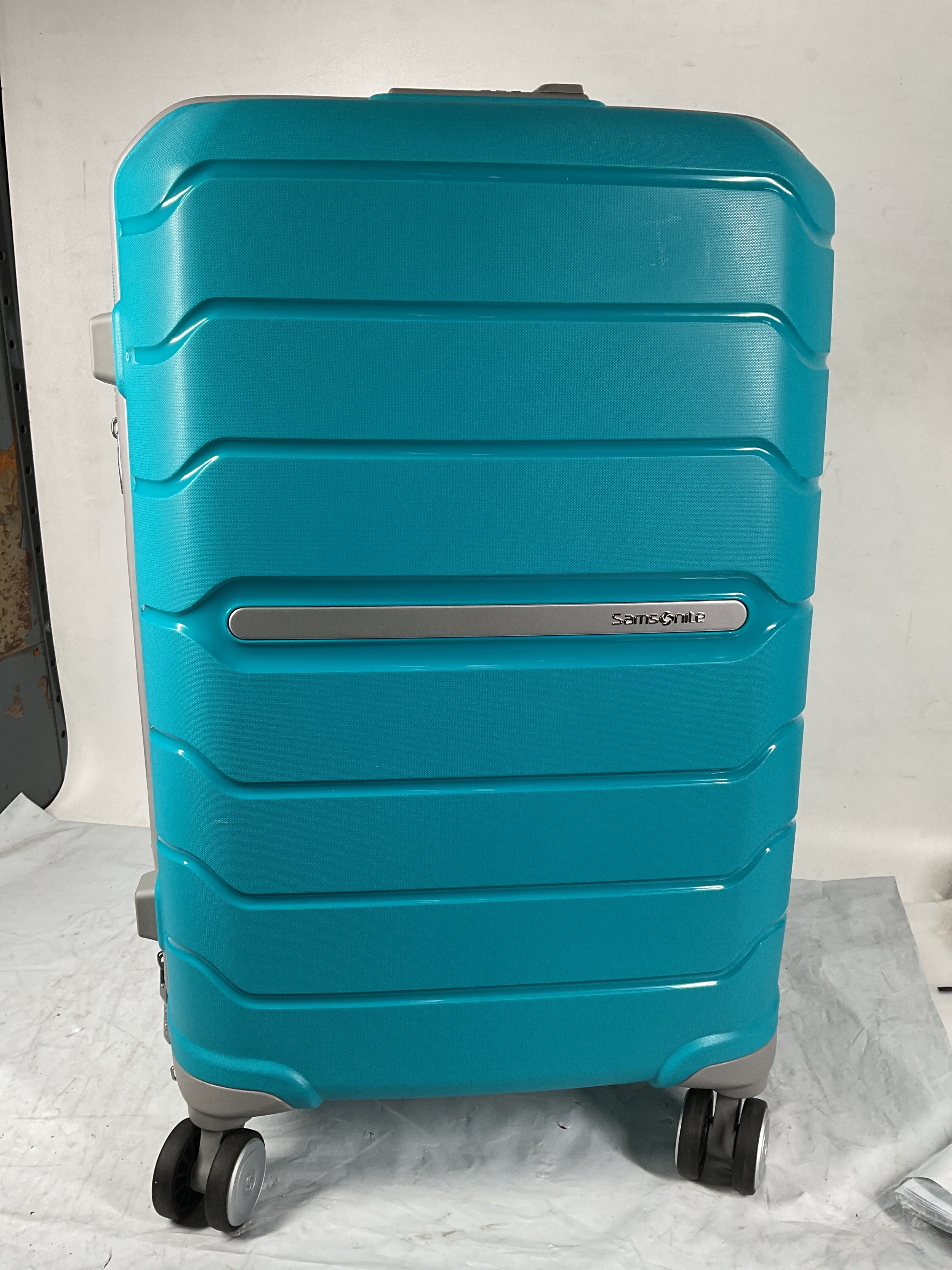 Samsonite Freeform Hardside Expandable with Double Spinner Wheels ( Ocean Blue , Carry-on Spinner ) Ocean Blue Carry On Spinner U9