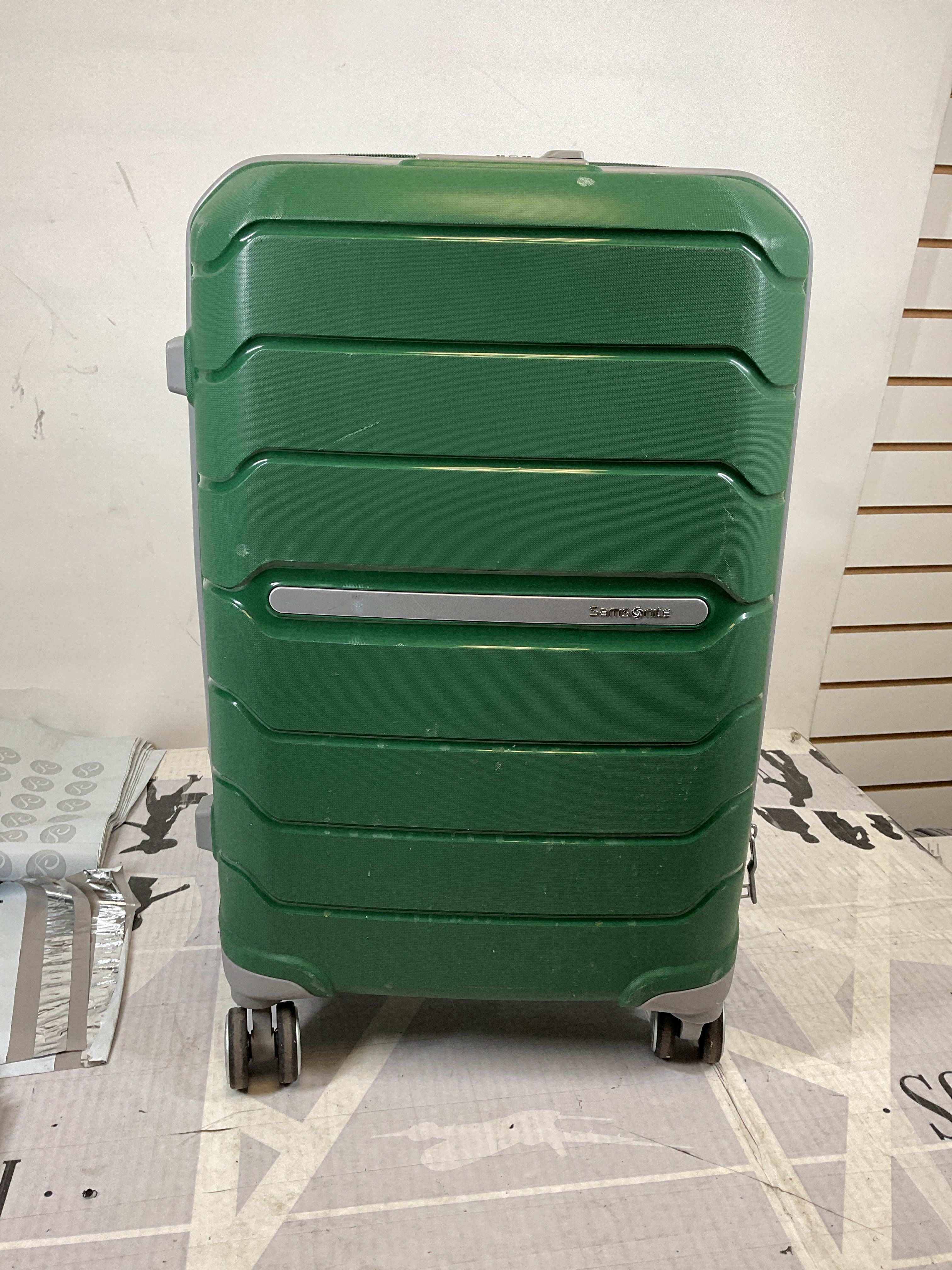 Samsonite Freeform Hardside Expandable with Double Spinner Wheels ( Pine Green , Carry-on Spinner ) Pine Green Carry On Spinner U13