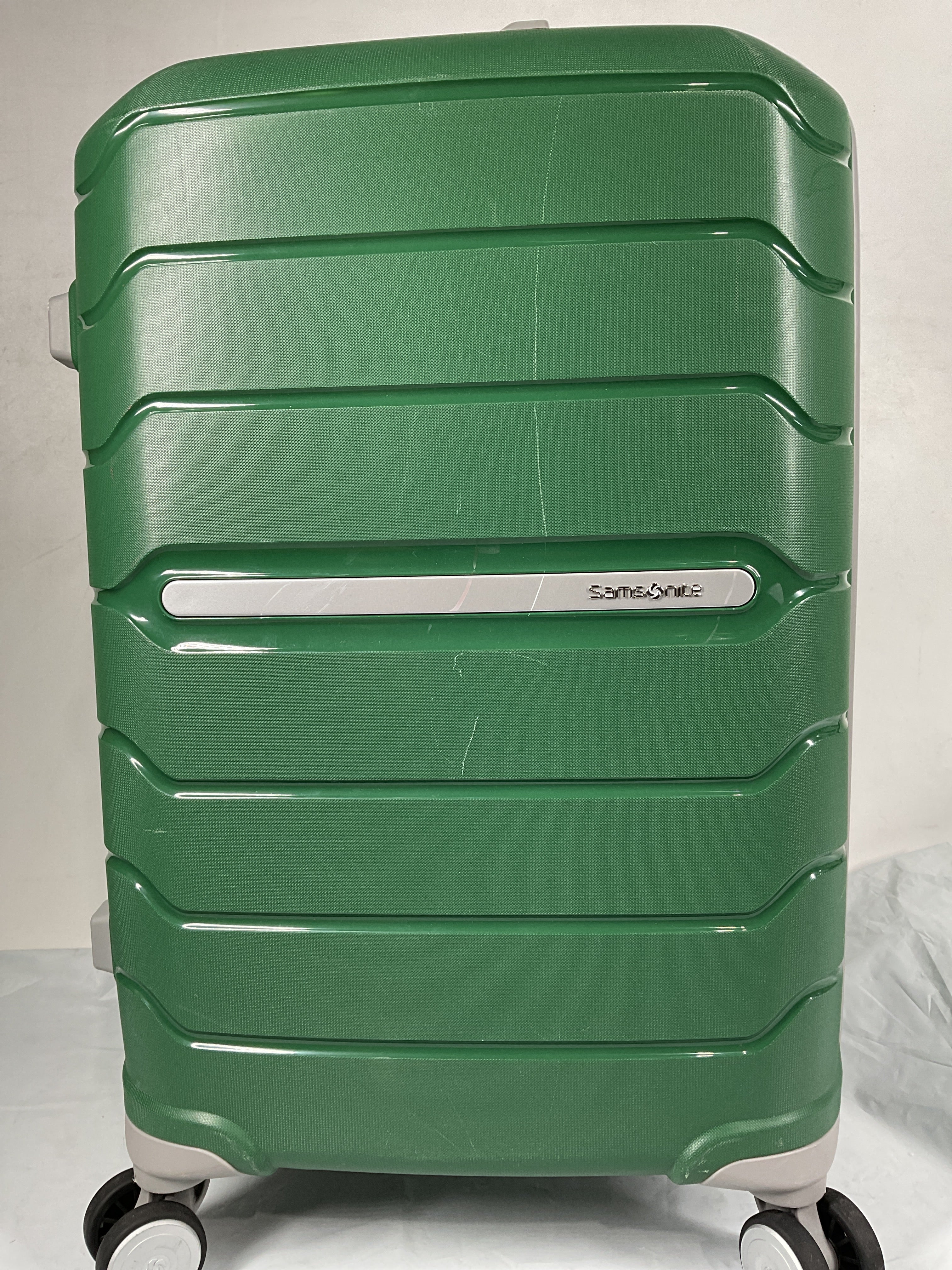 Samsonite Freeform Hardside Expandable with Double Spinner Wheels ( Pine Green , Carry-on Spinner ) Pine Green Carry On Spinner U8