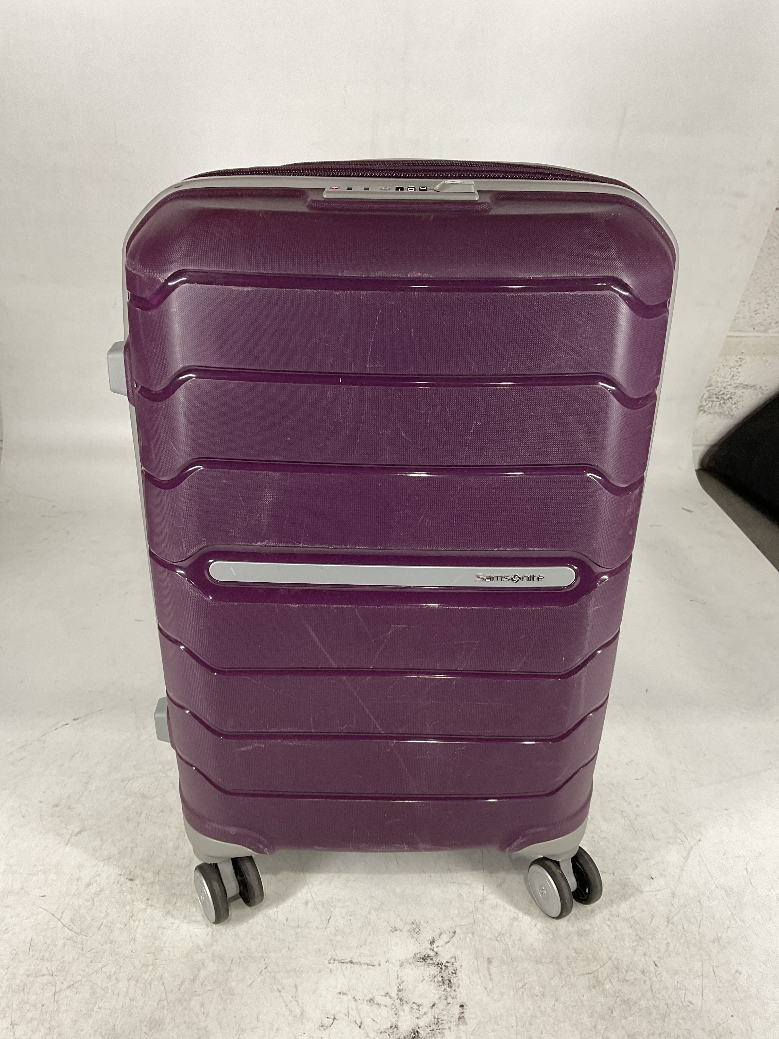 Samsonite Freeform Hardside 28-Inch Spinner U3