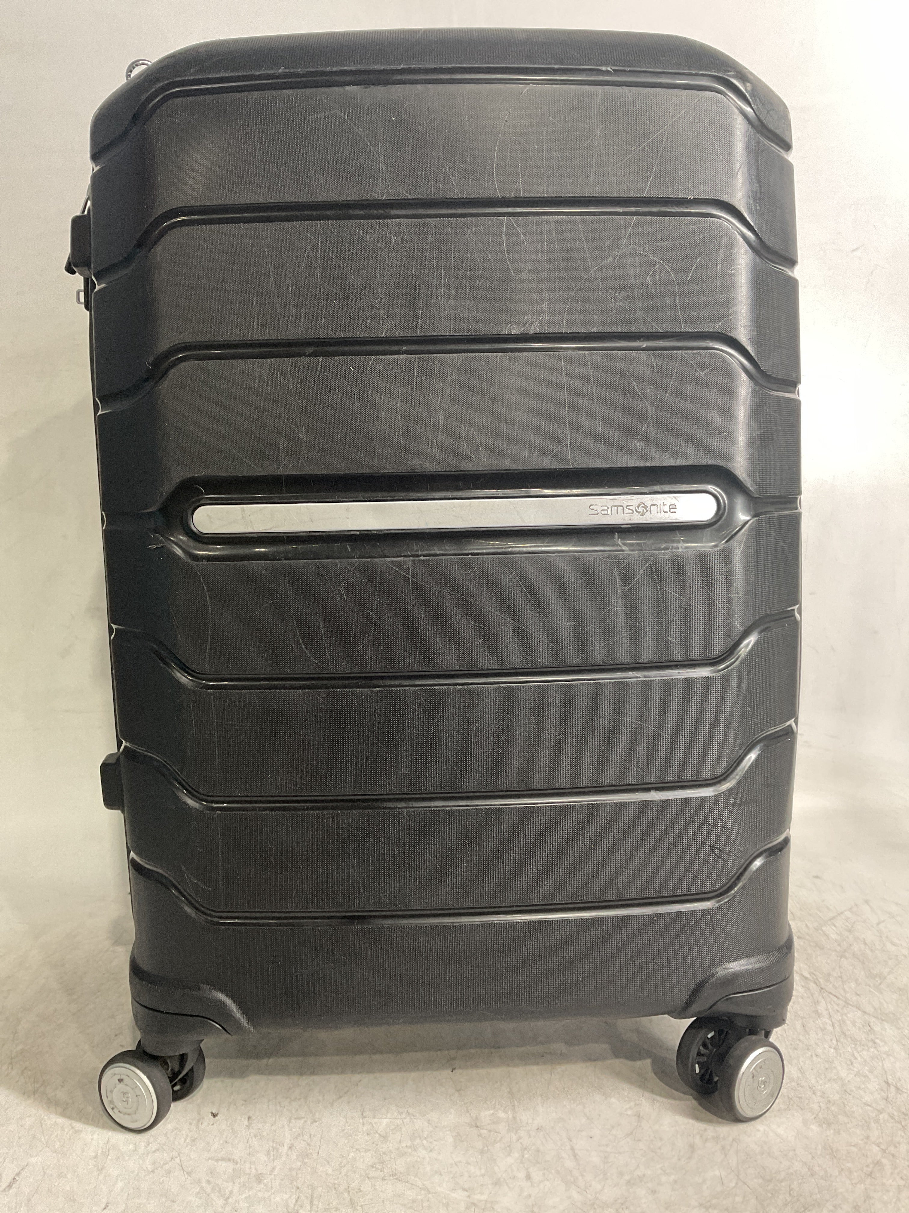 Samsonite Freeform Hardside Expandable with Double Spinner Wheels ( Black , Checked-Medium 24-Inch ) Black Checked Medium 24 Inch U2