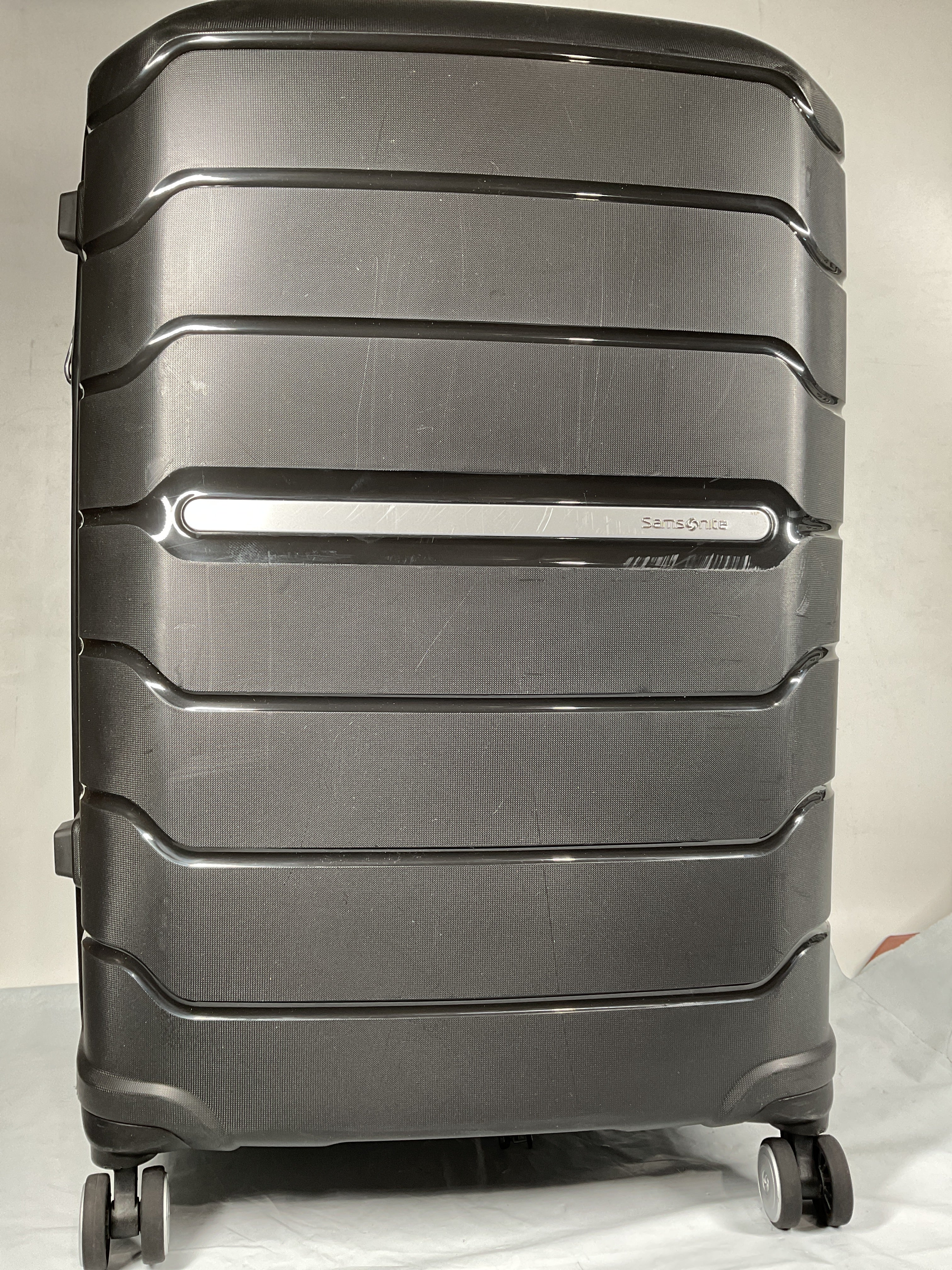 Samsonite Freeform Hardside Expandable with Double Spinner Wheels ( Black , Checked-Large Spinner ) Black Checked Large Spinner U28