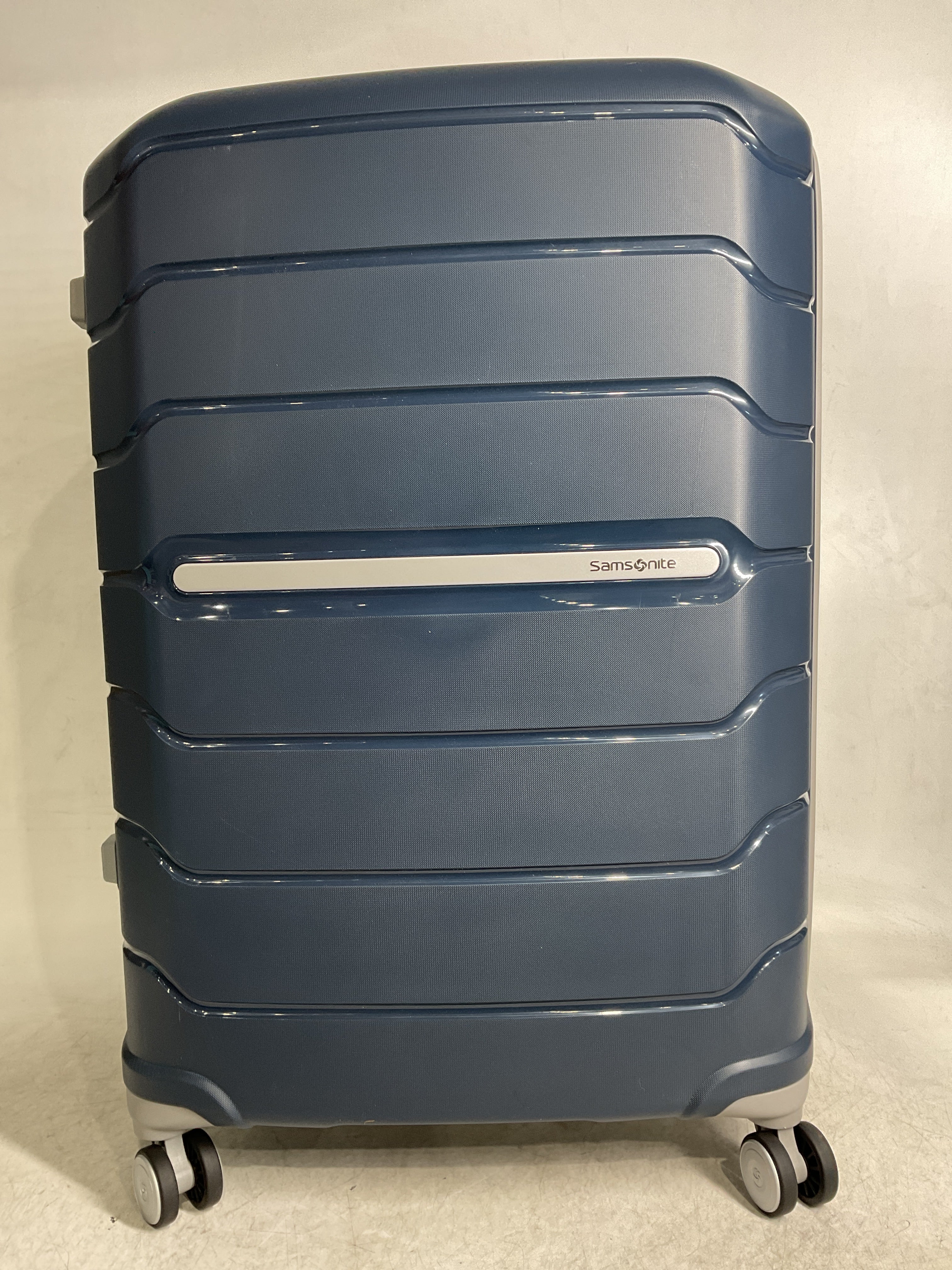 Samsonite Freeform Hardside Expandable with Double Spinner Wheels ( Navy , Checked-Large 28-Inch ) Navy Checked Large 28 Inch U15