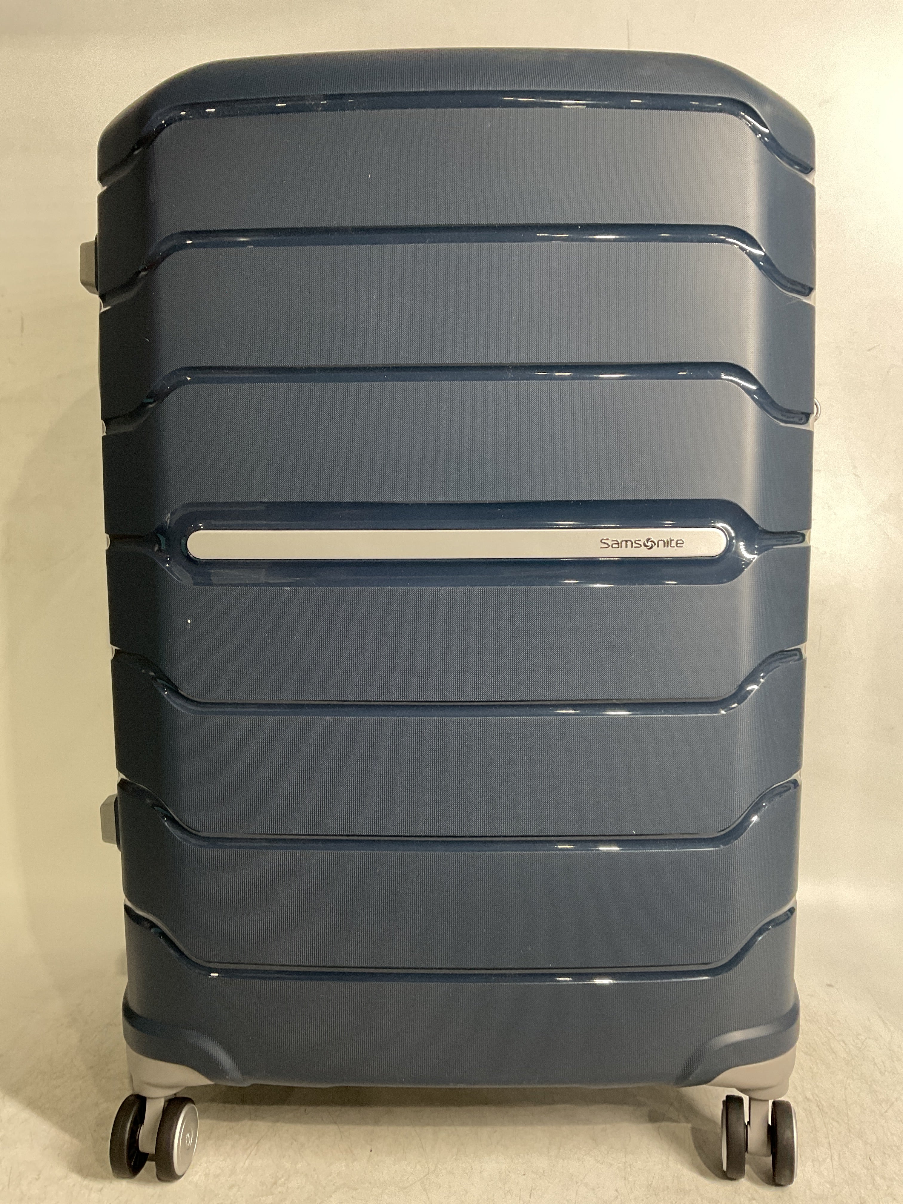Samsonite Freeform Hardside Expandable with Double Spinner Wheels ( Navy , Checked-Large 28-Inch ) Navy Checked Large 28 Inch U18
